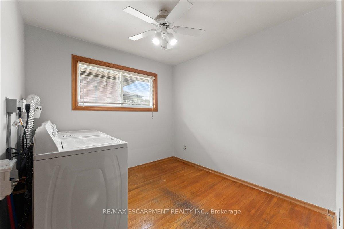 Photo 21 of 507 Upper Paradise Road, Hamilton, Gilbert — HOMEH