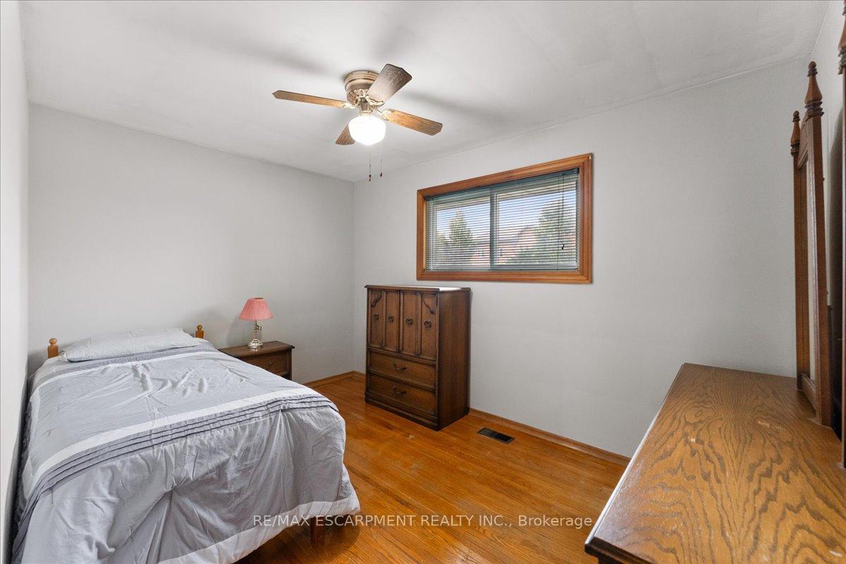 Photo 22 of 507 Upper Paradise Road, Hamilton, Gilbert — HOMEH