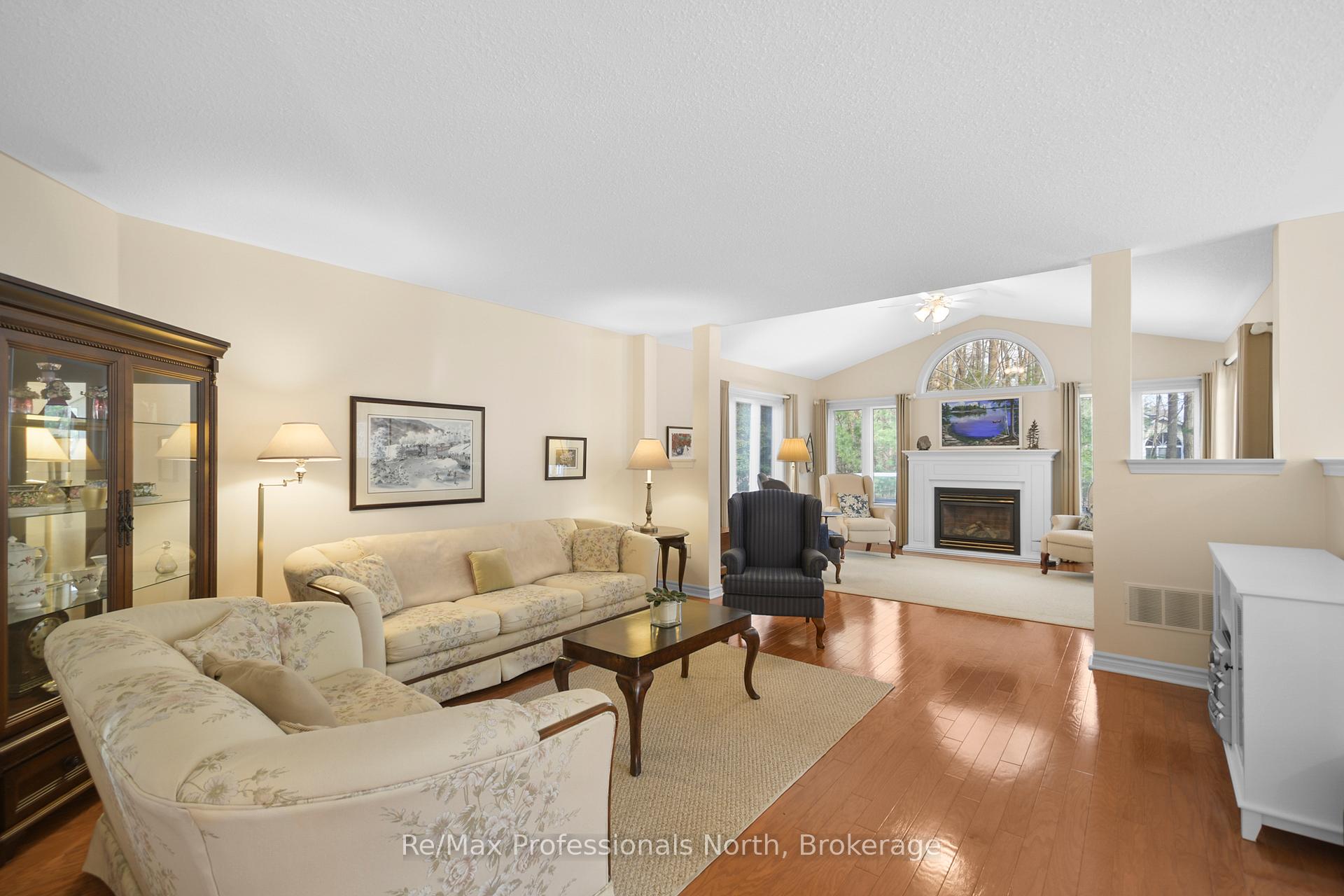 Photo 11 of 7 Twigs End, Gravenhurst, Muskoka (S) — HOMEH