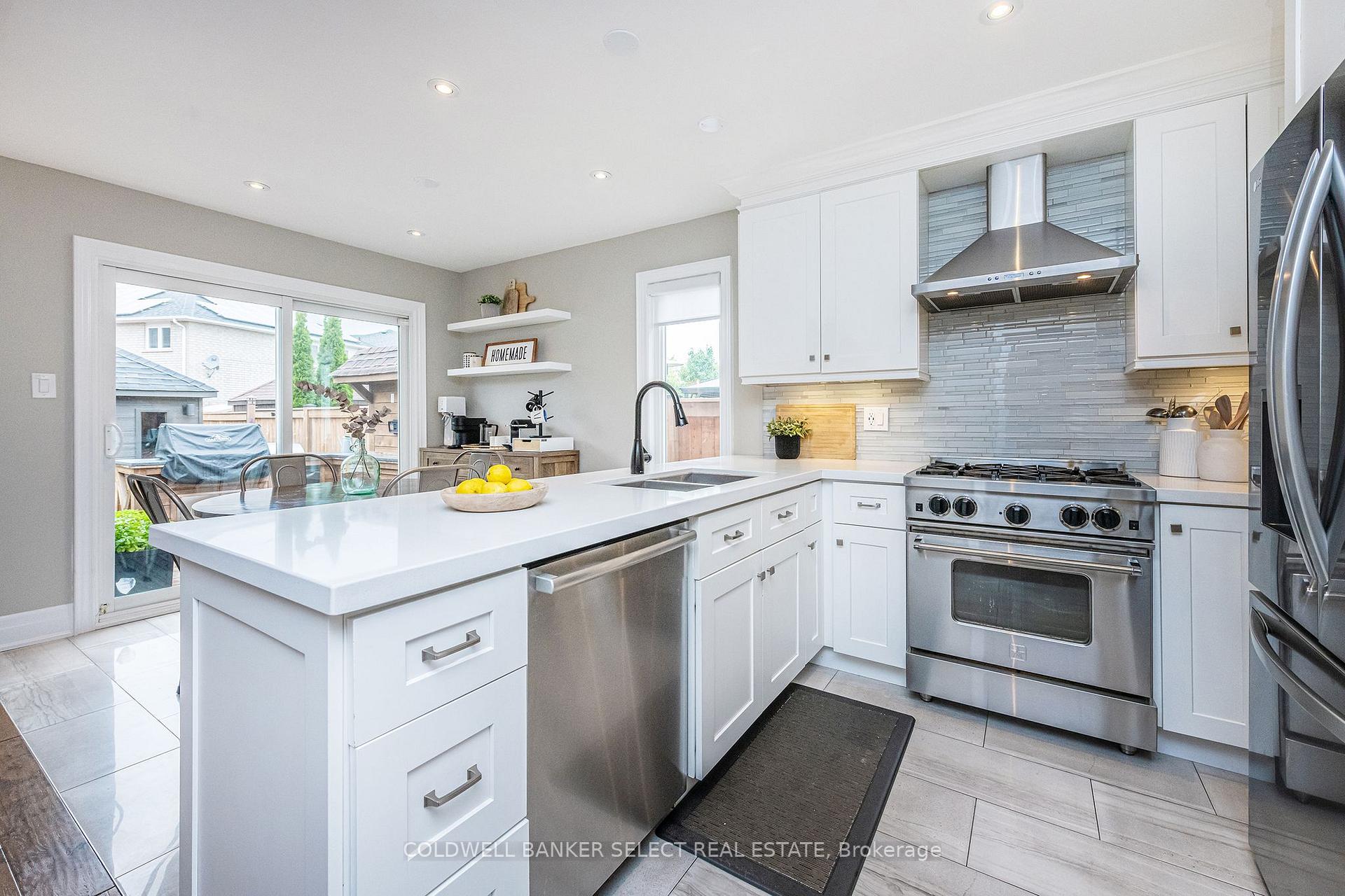 Photo 23 of 2 Boltonview Crescent, Caledon, Bolton West — HOMEH