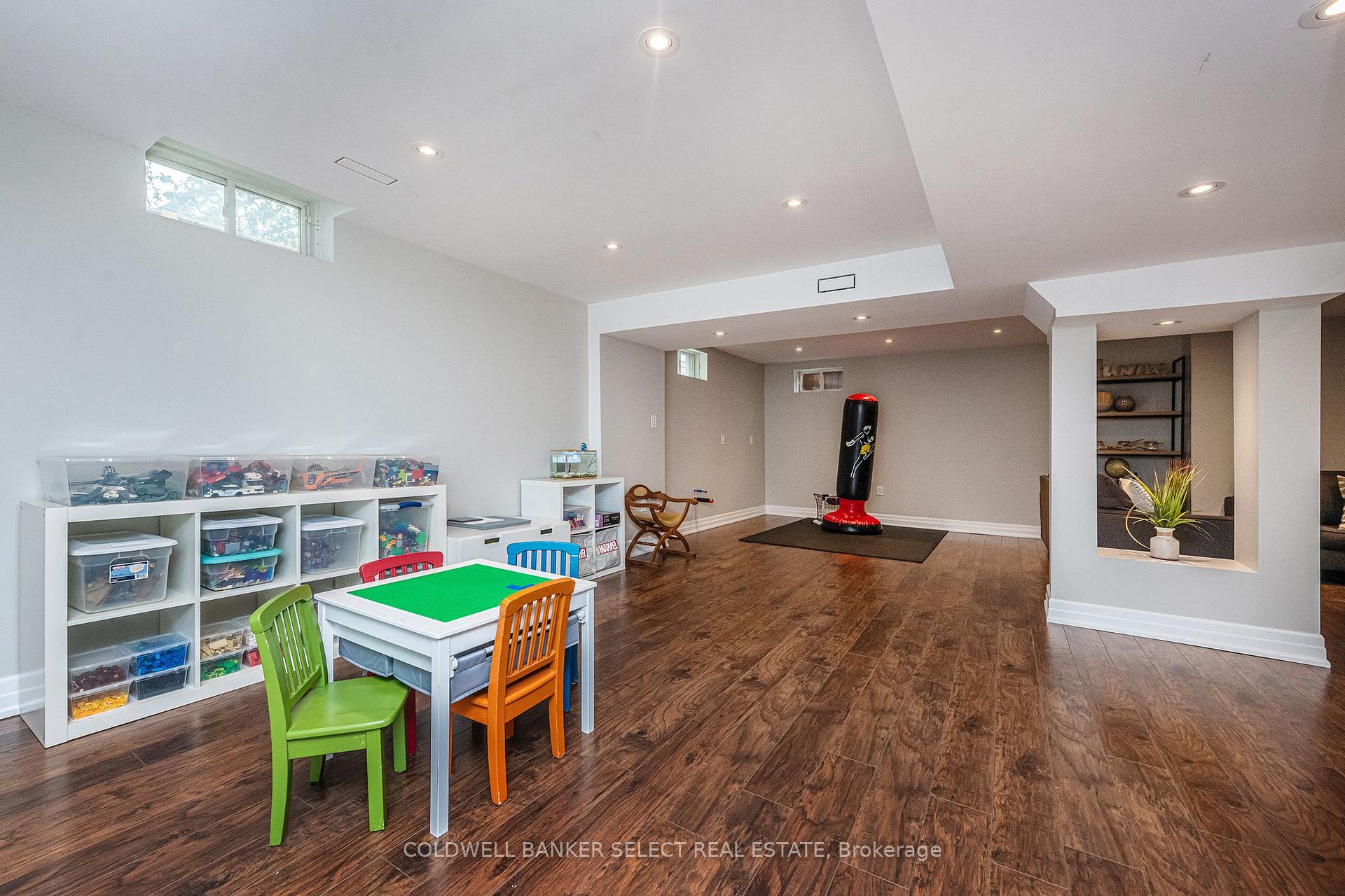 Photo 39 of 2 Boltonview Crescent, Caledon, Bolton West — HOMEH