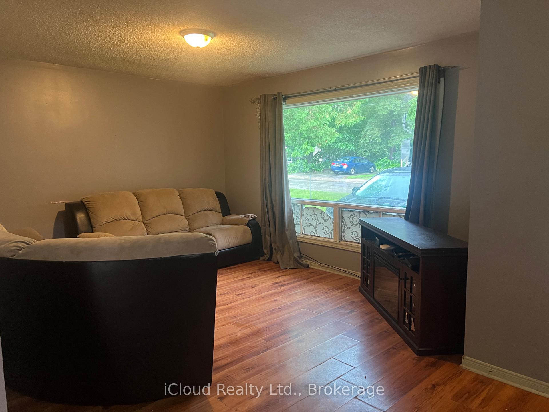 Photo 9 of 19 Centre Street, Grey Highlands — HOMEH