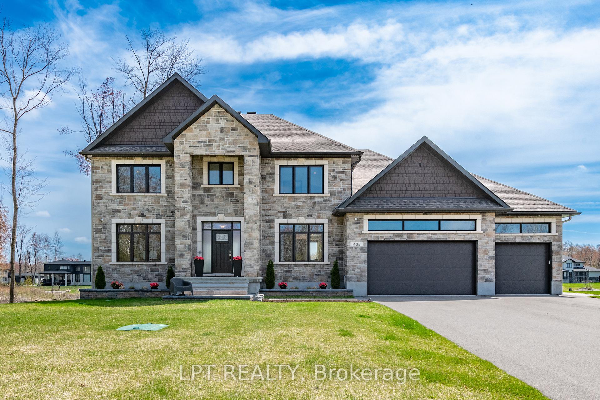 Photo 1 of 438 Shoreway Drive, Ottawa, Greely — HOMEH