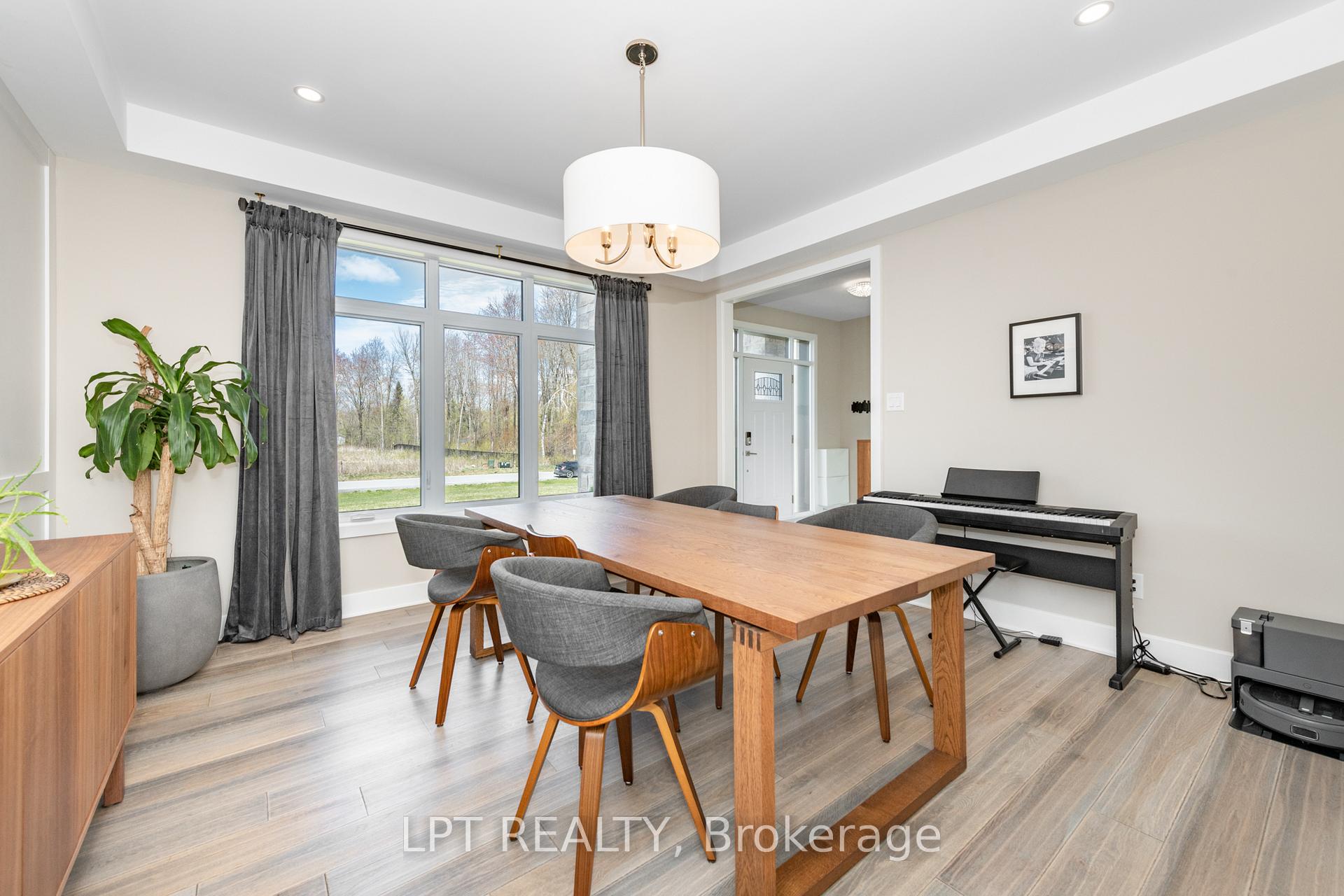 Photo 9 of 438 Shoreway Drive, Ottawa, Greely — HOMEH