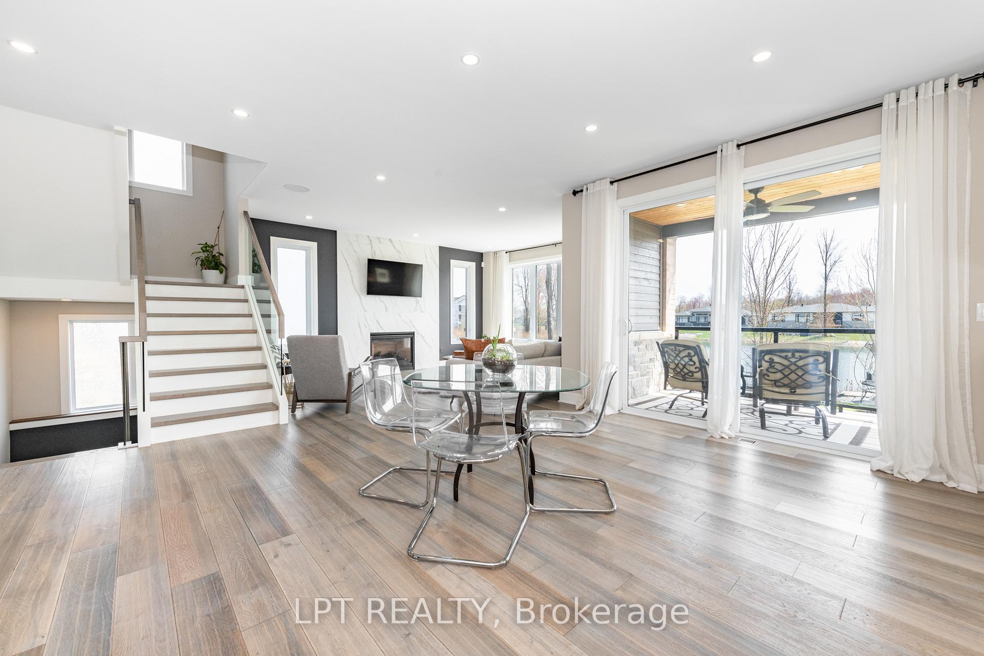 Photo 14 of 438 Shoreway Drive, Ottawa, Greely — HOMEH