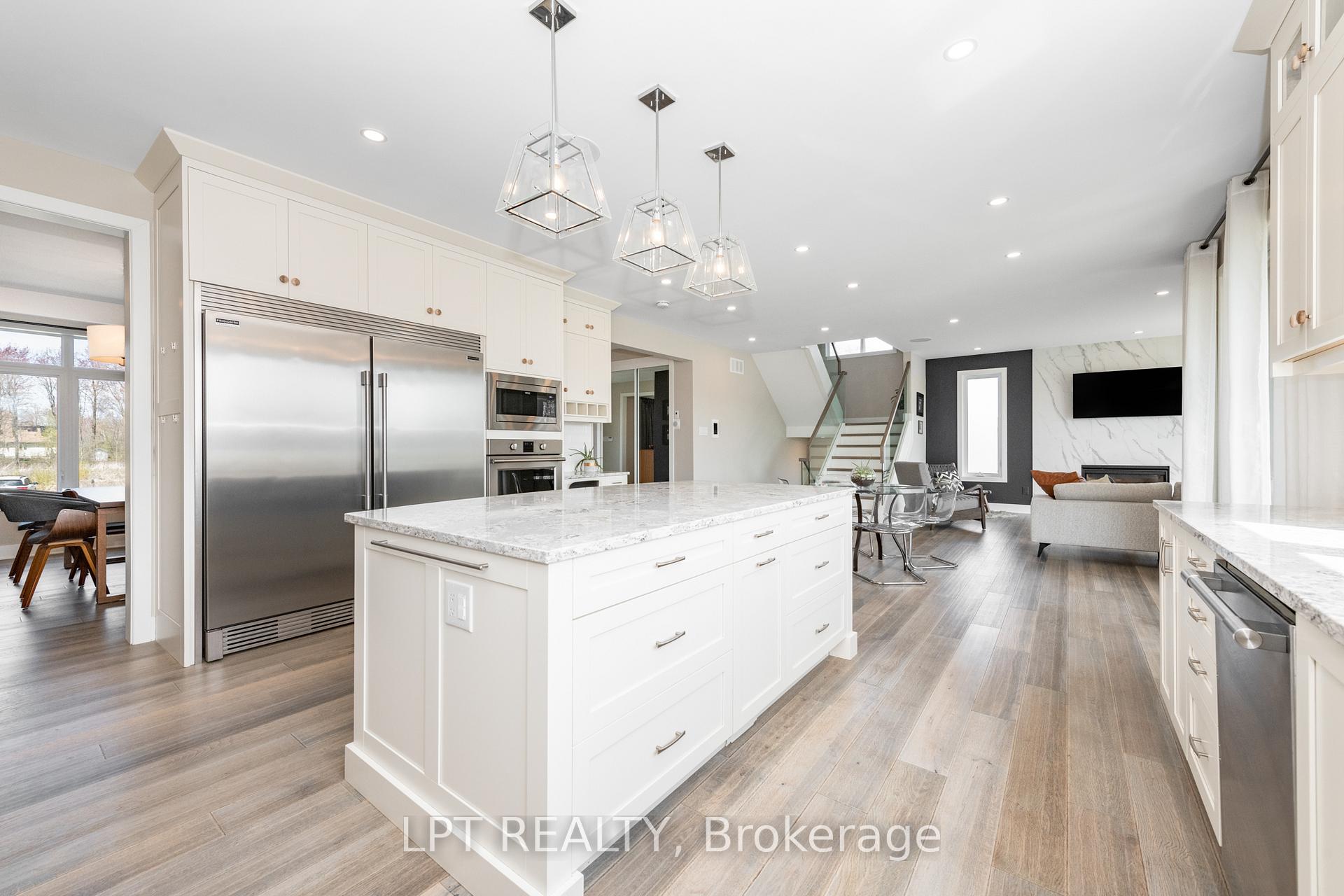 Photo 16 of 438 Shoreway Drive, Ottawa, Greely — HOMEH