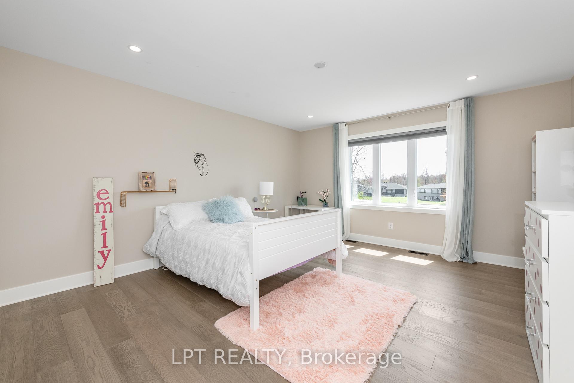 Photo 26 of 438 Shoreway Drive, Ottawa, Greely — HOMEH