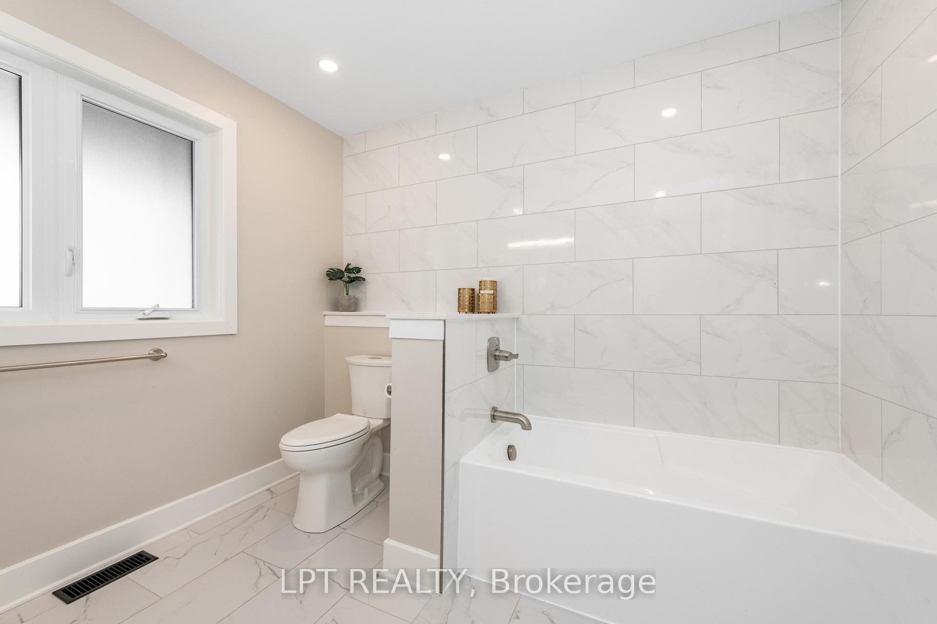 Photo 30 of 438 Shoreway Drive, Ottawa, Greely — HOMEH