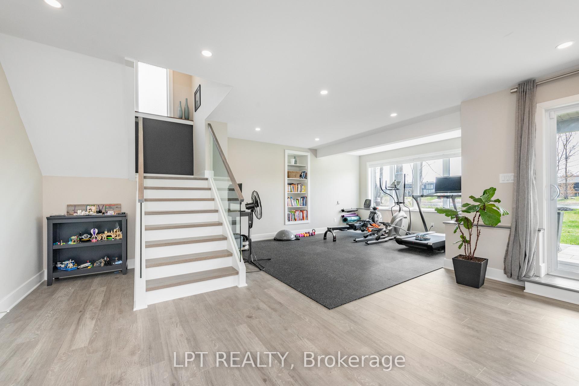 Photo 31 of 438 Shoreway Drive, Ottawa, Greely — HOMEH