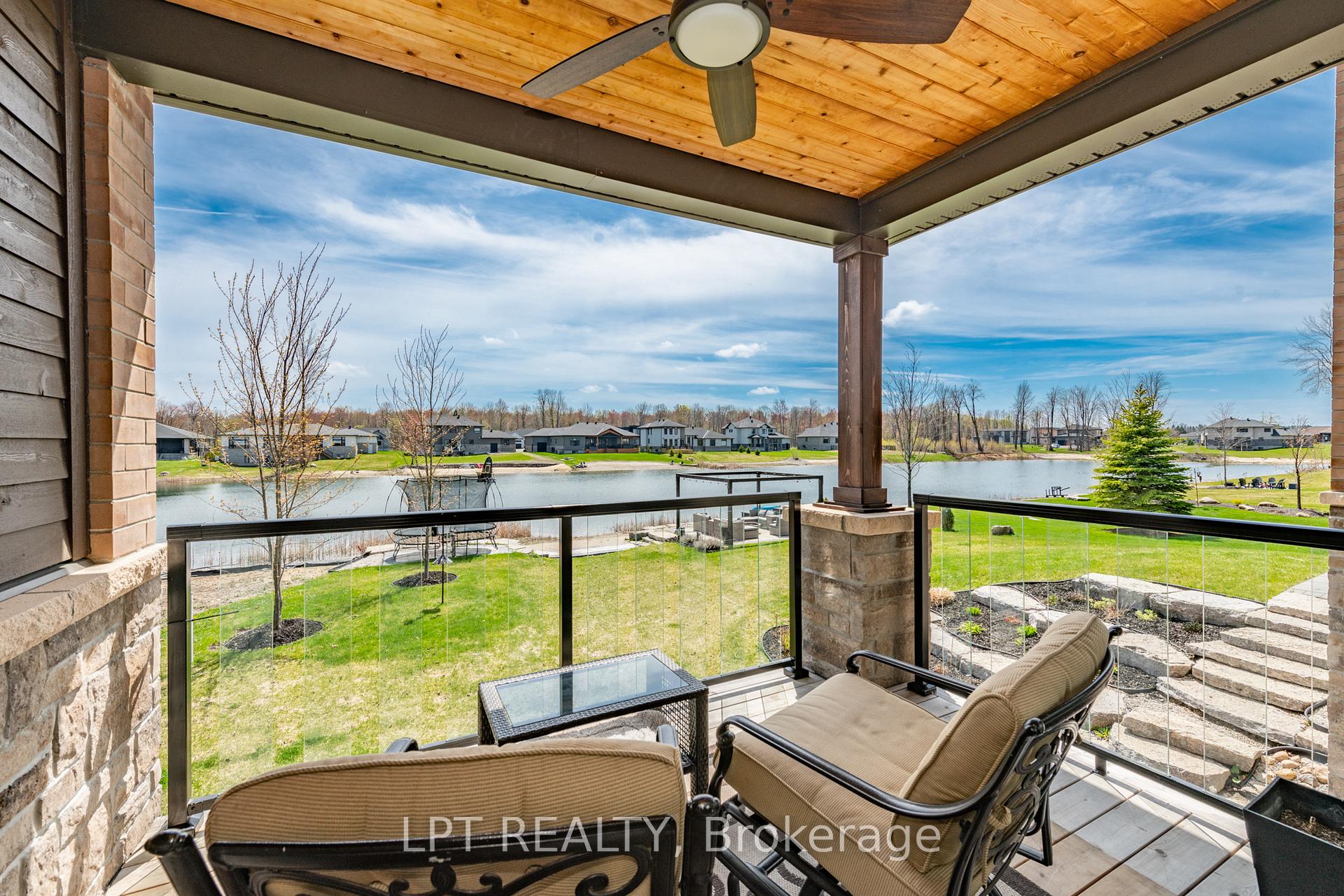 Photo 37 of 438 Shoreway Drive, Ottawa, Greely — HOMEH