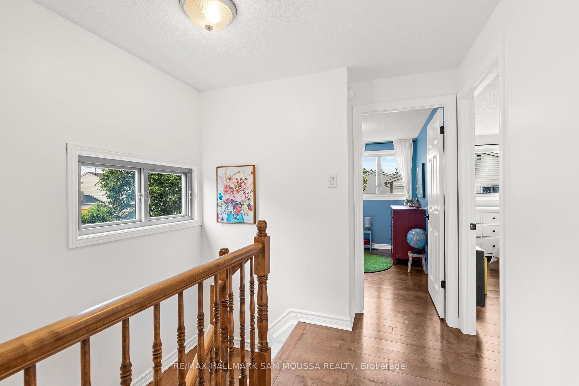 Photo 25 of 19 Berkshire Way, Ottawa, Barrhaven - Pheasant Run — HOMEH