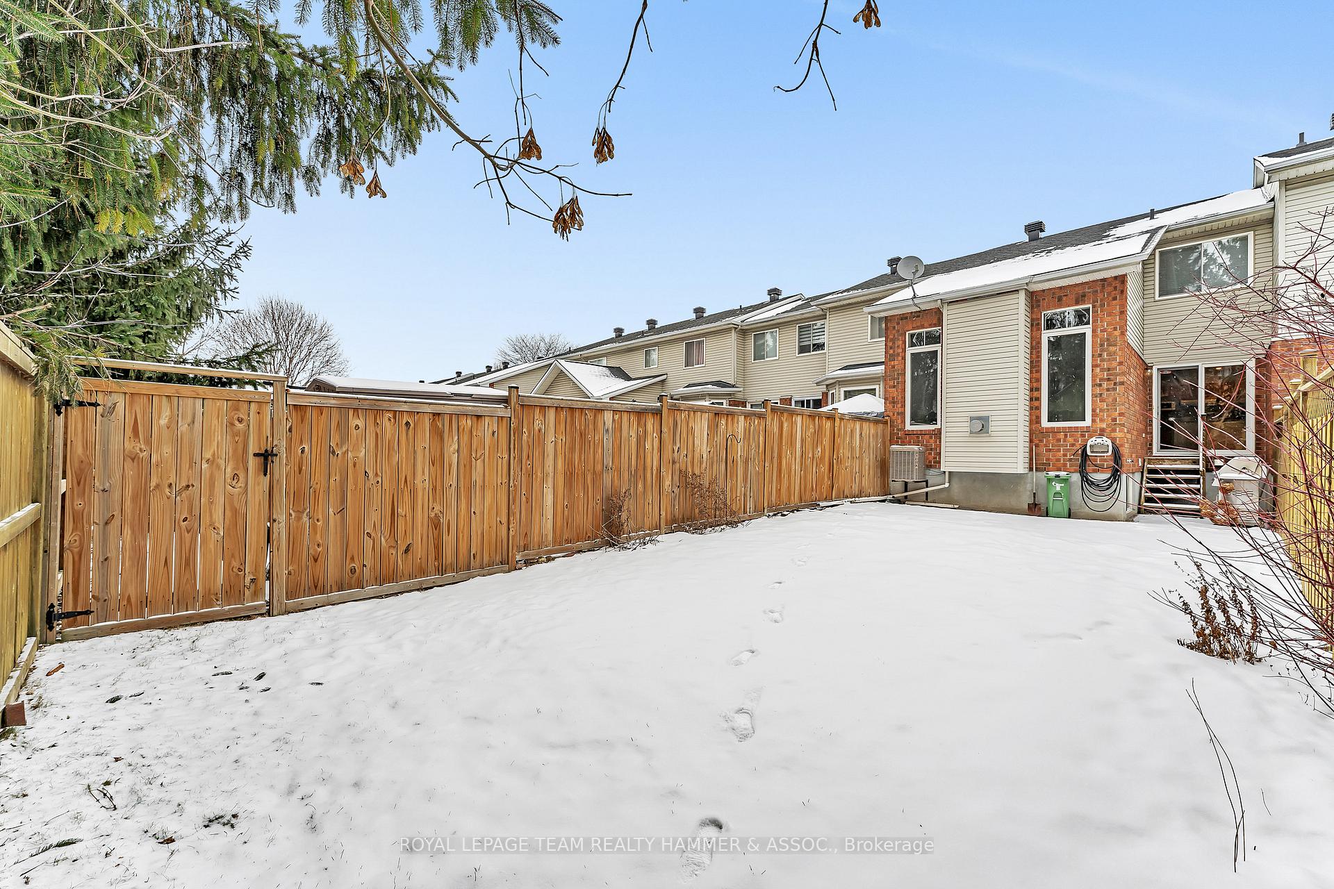 Photo 25 of 558 Wild Shore Crescent, Ottawa, Riverside South/Gloucester Glen — HOMEH