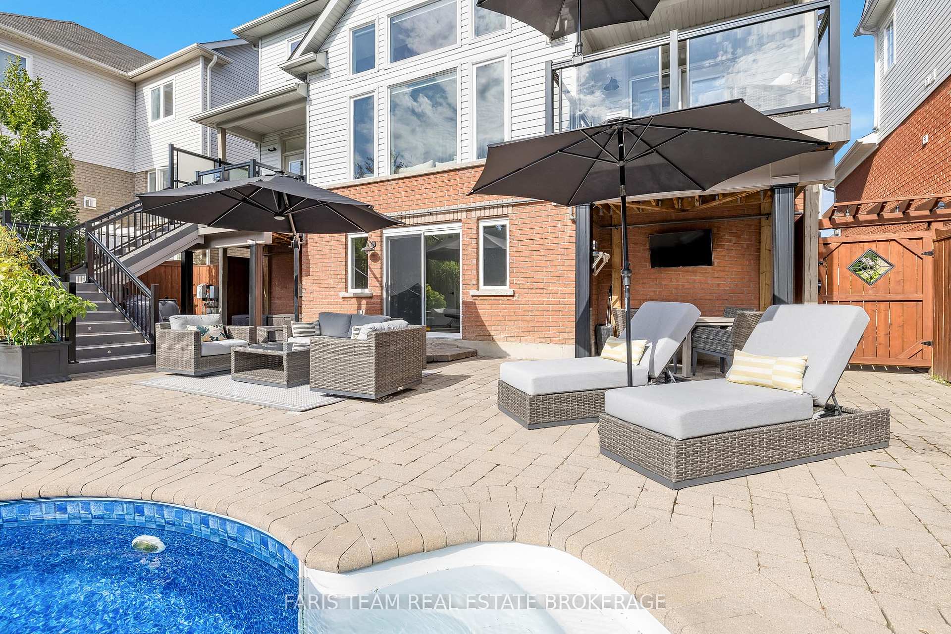Photo 17 of 50 Birkhall Place, Barrie, Innis-Shore — HOMEH