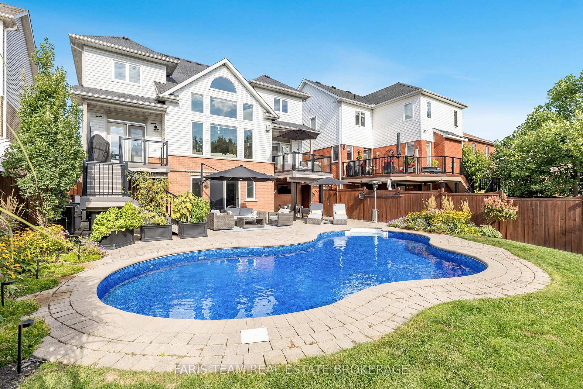 Photo 19 of 50 Birkhall Place, Barrie, Innis-Shore — HOMEH