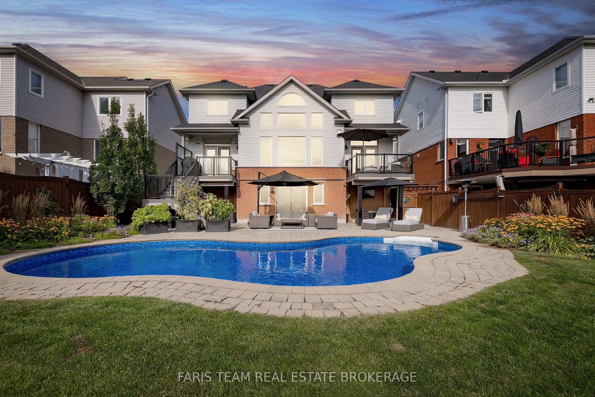Photo 25 of 50 Birkhall Place, Barrie, Innis-Shore — HOMEH