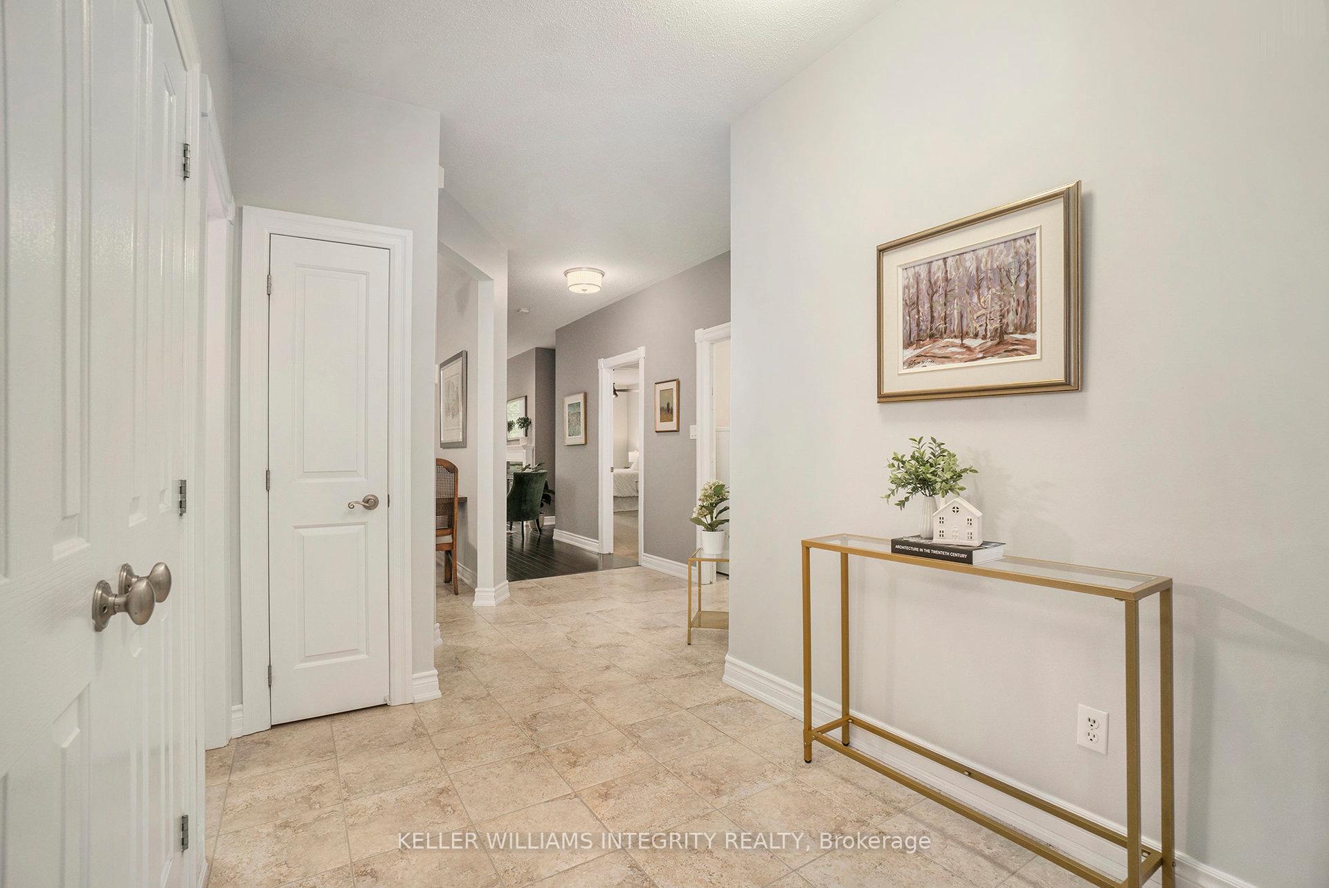 Photo 3 of 118 Heathercrest Private, Ottawa, Barrhaven - Stonebridge — HOMEH