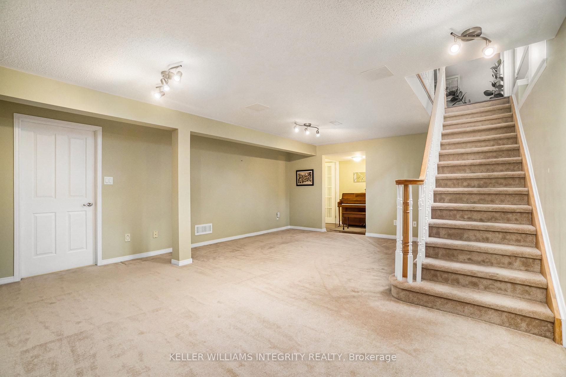 Photo 22 of 118 Heathercrest Private, Ottawa, Barrhaven - Stonebridge — HOMEH