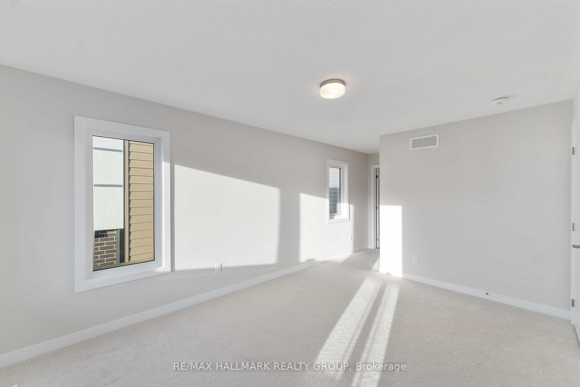 Photo 18 of 203 Beebalm Crescent, Ottawa, Barrhaven - Half Moon Bay — HOMEH