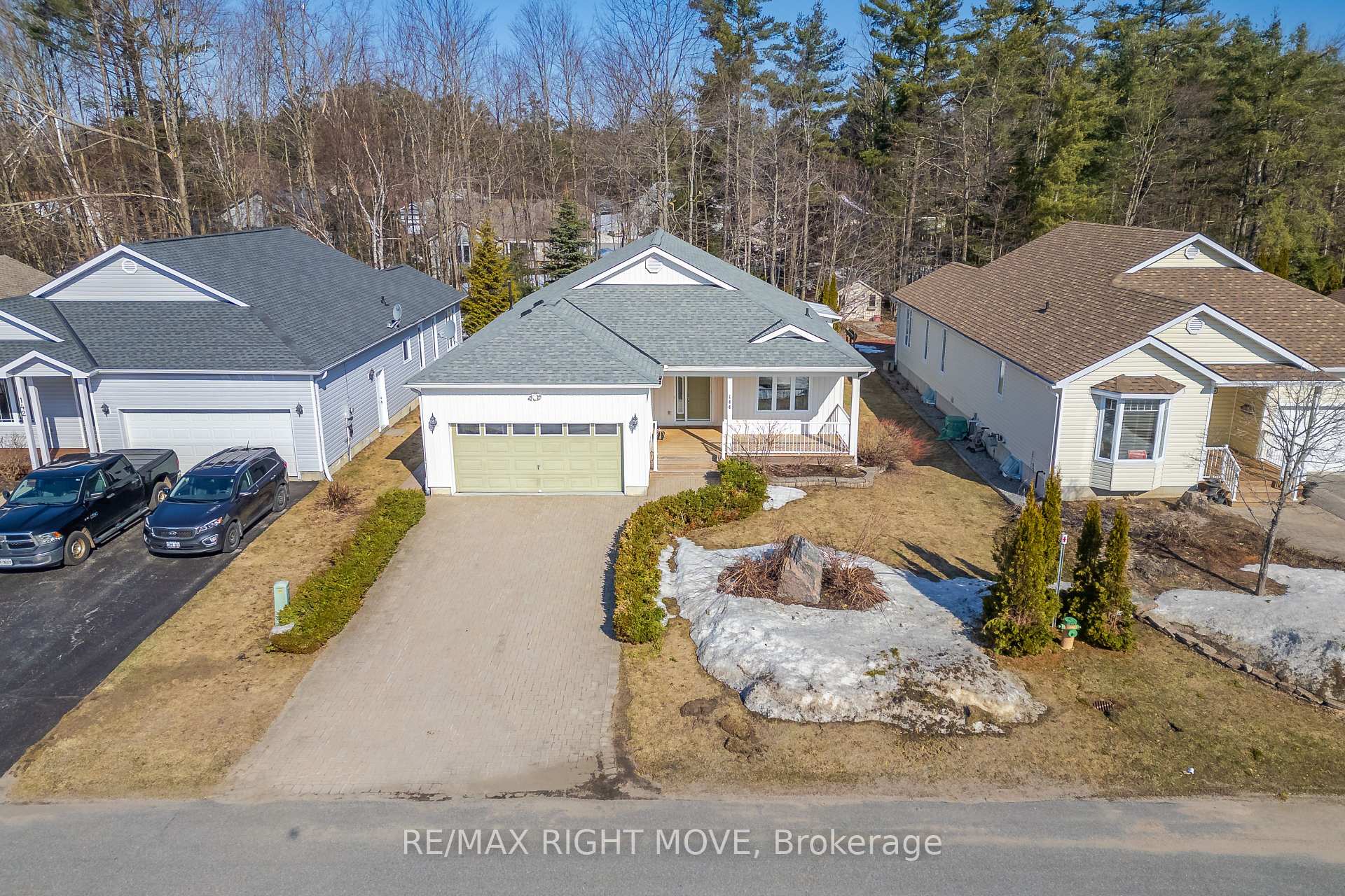 Photo 7 of 144 Hedgewood Lane, Gravenhurst, Muskoka (S) — HOMEH