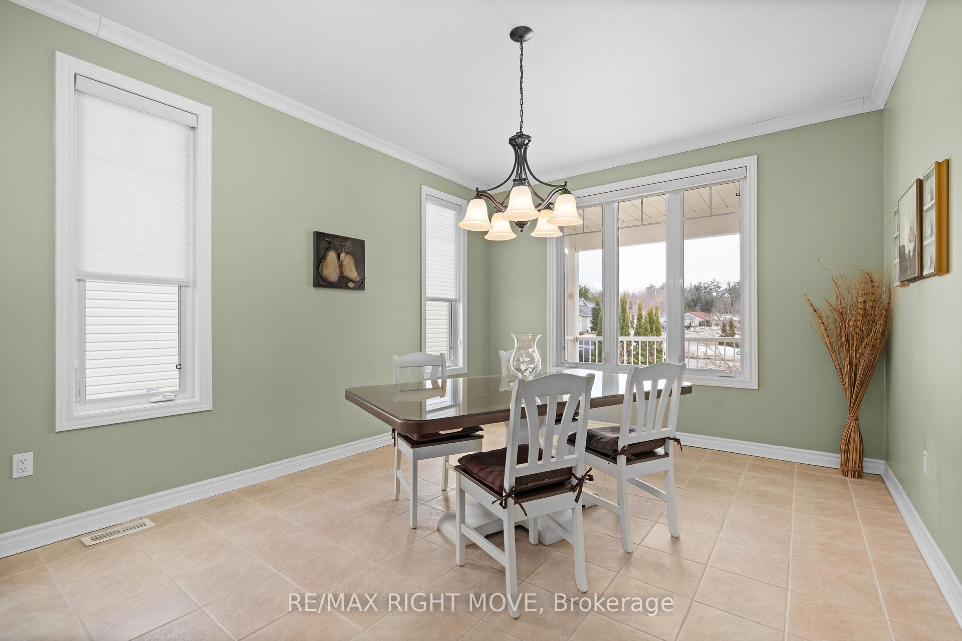Photo 17 of 144 Hedgewood Lane, Gravenhurst, Muskoka (S) — HOMEH