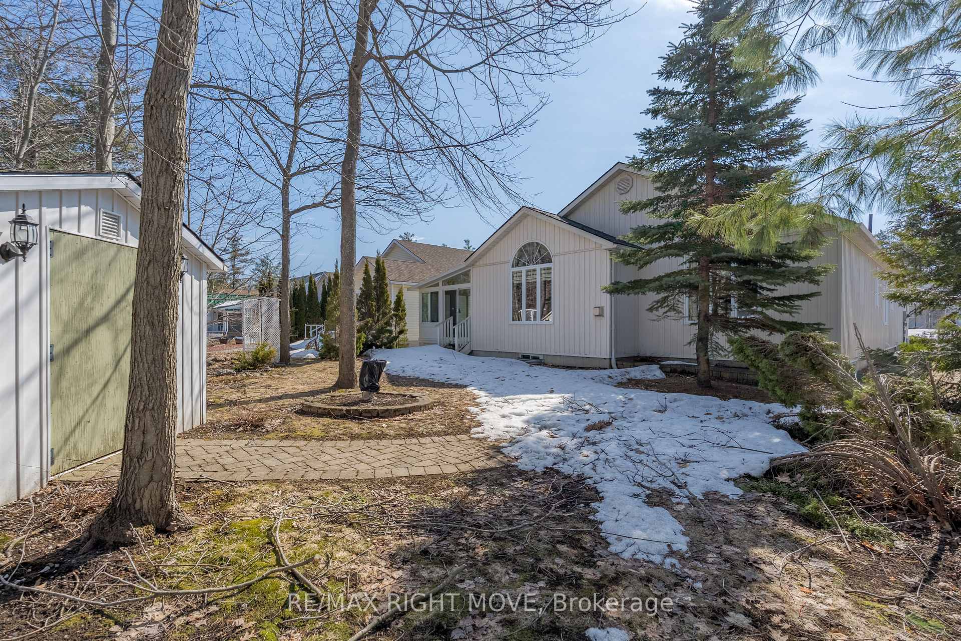 Photo 41 of 144 Hedgewood Lane, Gravenhurst, Muskoka (S) — HOMEH