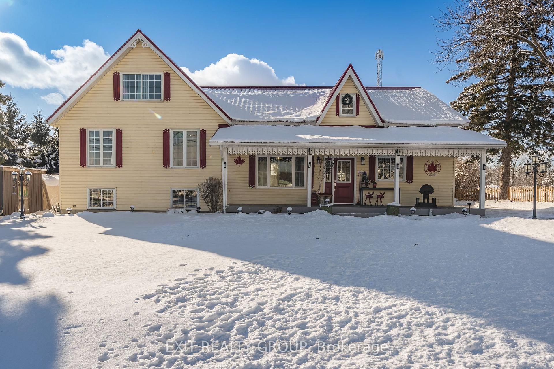 Photo 1 of 705 Wallbridge-Loyalist Road, Belleville, Belleville Ward — HOMEH
