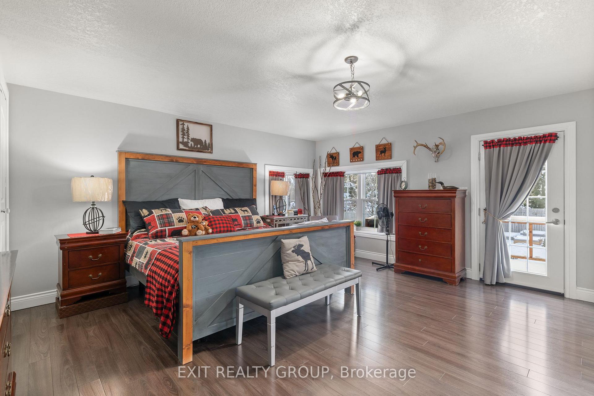 Photo 25 of 705 Wallbridge-Loyalist Road, Belleville, Belleville Ward — HOMEH
