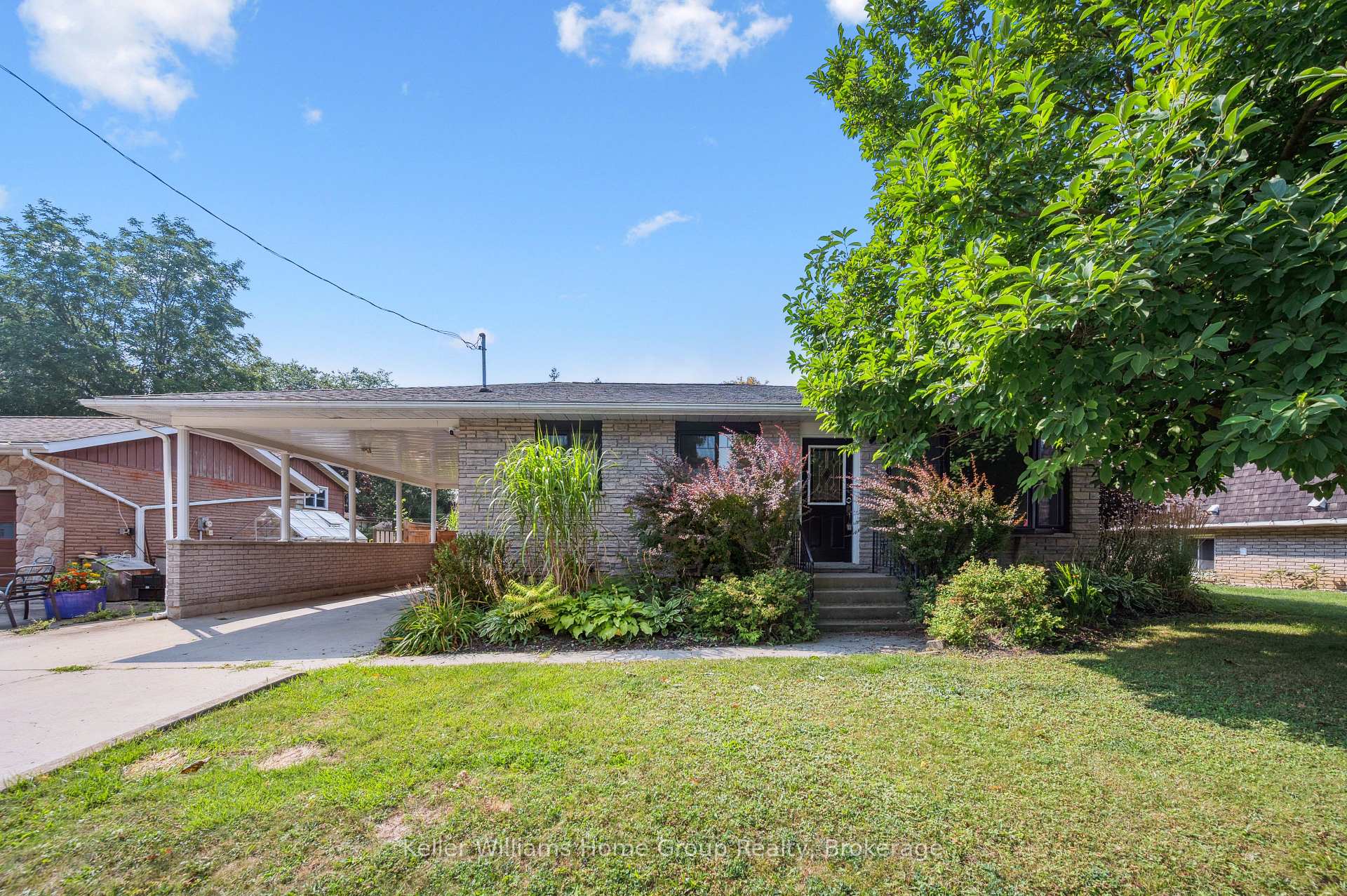 Photo 2 of 475 5th Street, Hanover — HOMEH