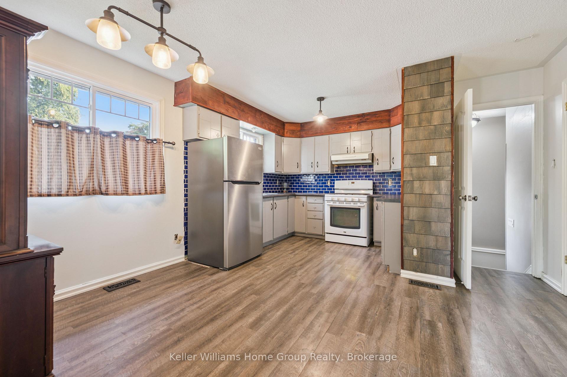 Photo 9 of 475 5th Street, Hanover — HOMEH