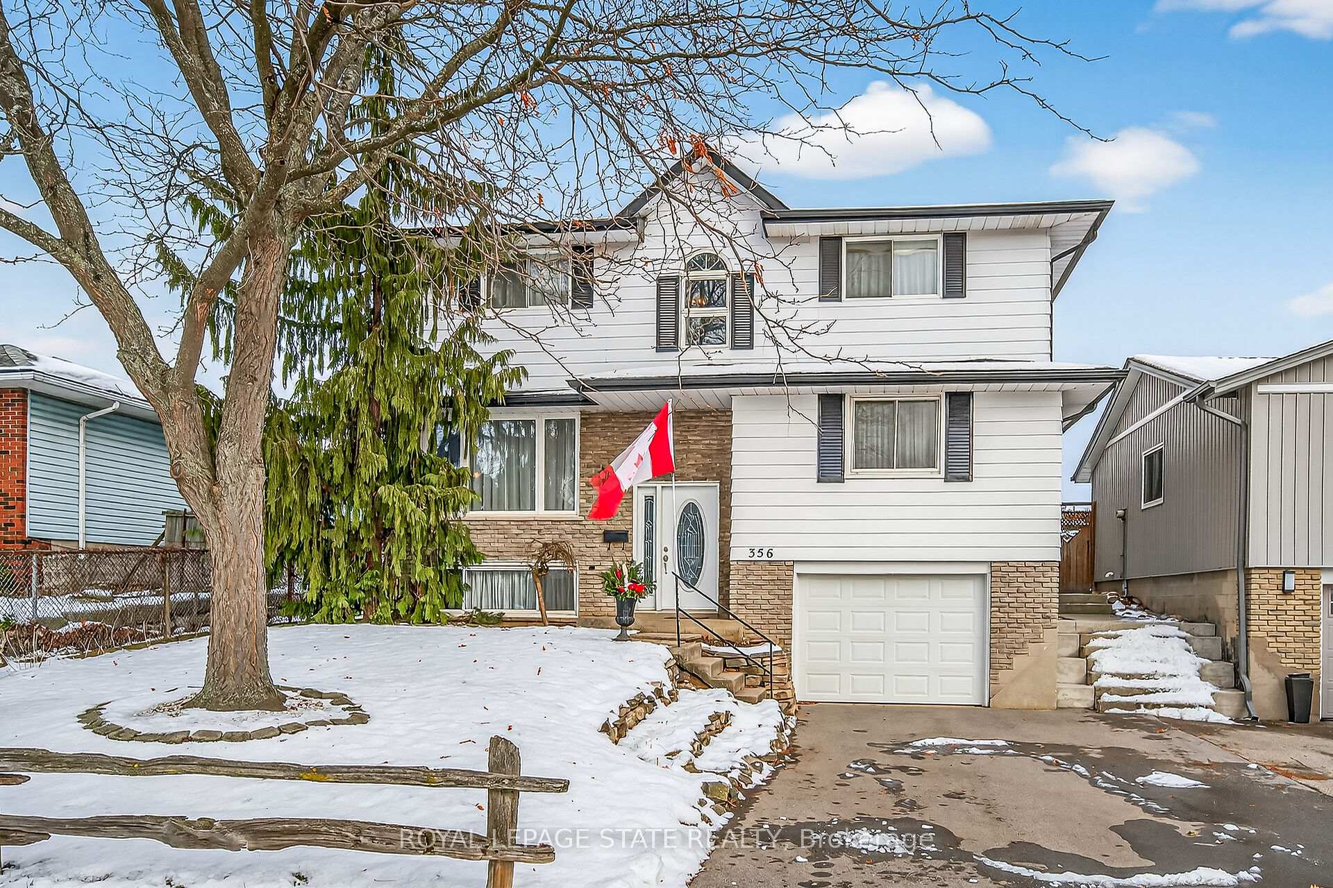 Photo 1 of 356 Cranbrook Drive, Hamilton, Gilkson — HOMEH