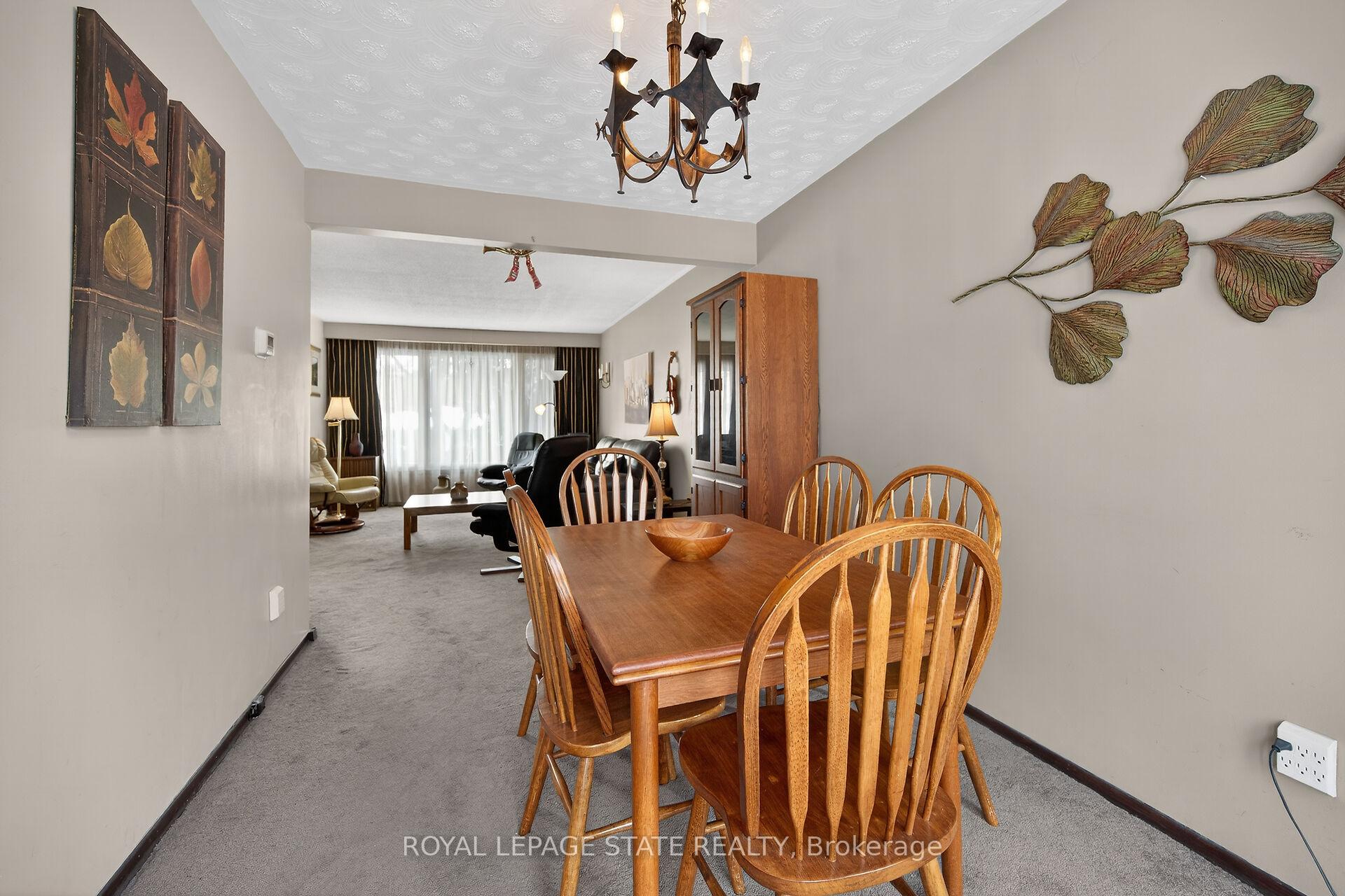 Photo 8 of 356 Cranbrook Drive, Hamilton, Gilkson — HOMEH