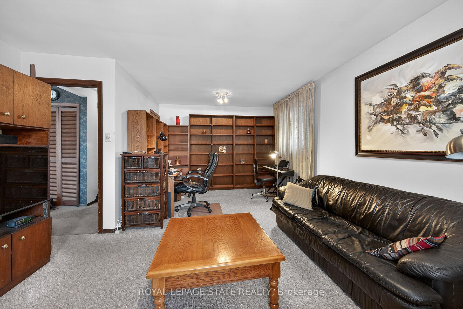 Photo 14 of 356 Cranbrook Drive, Hamilton, Gilkson — HOMEH