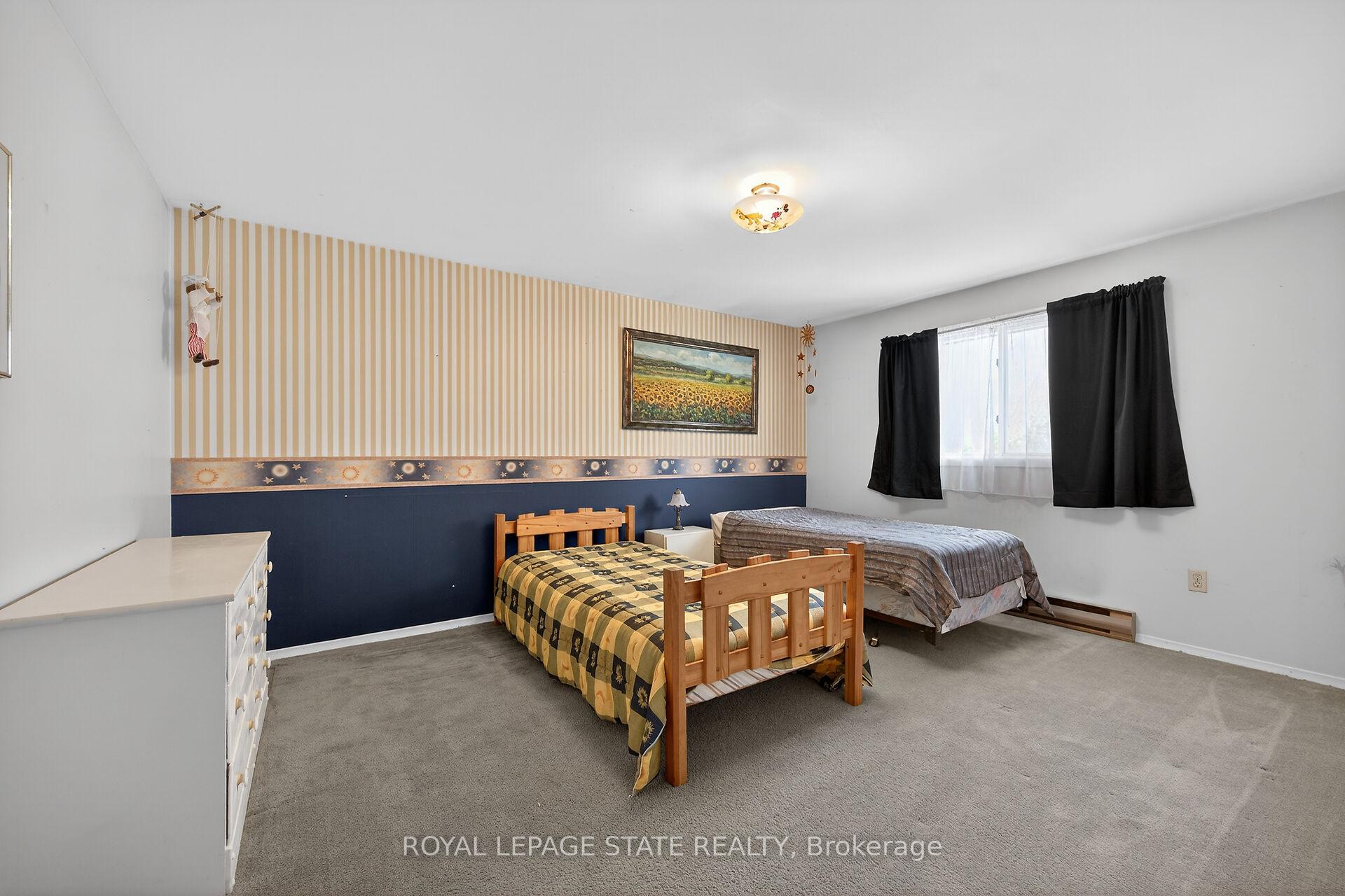 Photo 22 of 356 Cranbrook Drive, Hamilton, Gilkson — HOMEH
