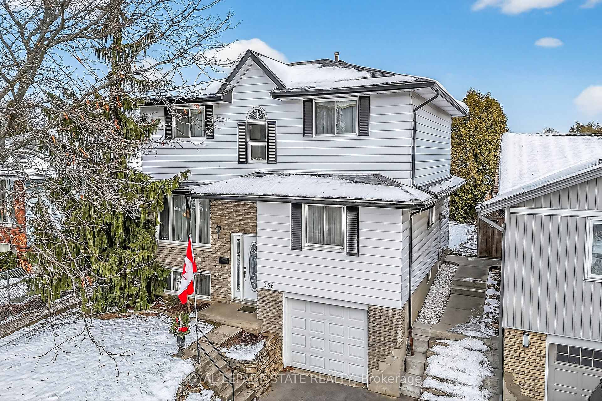 Photo 40 of 356 Cranbrook Drive, Hamilton, Gilkson — HOMEH