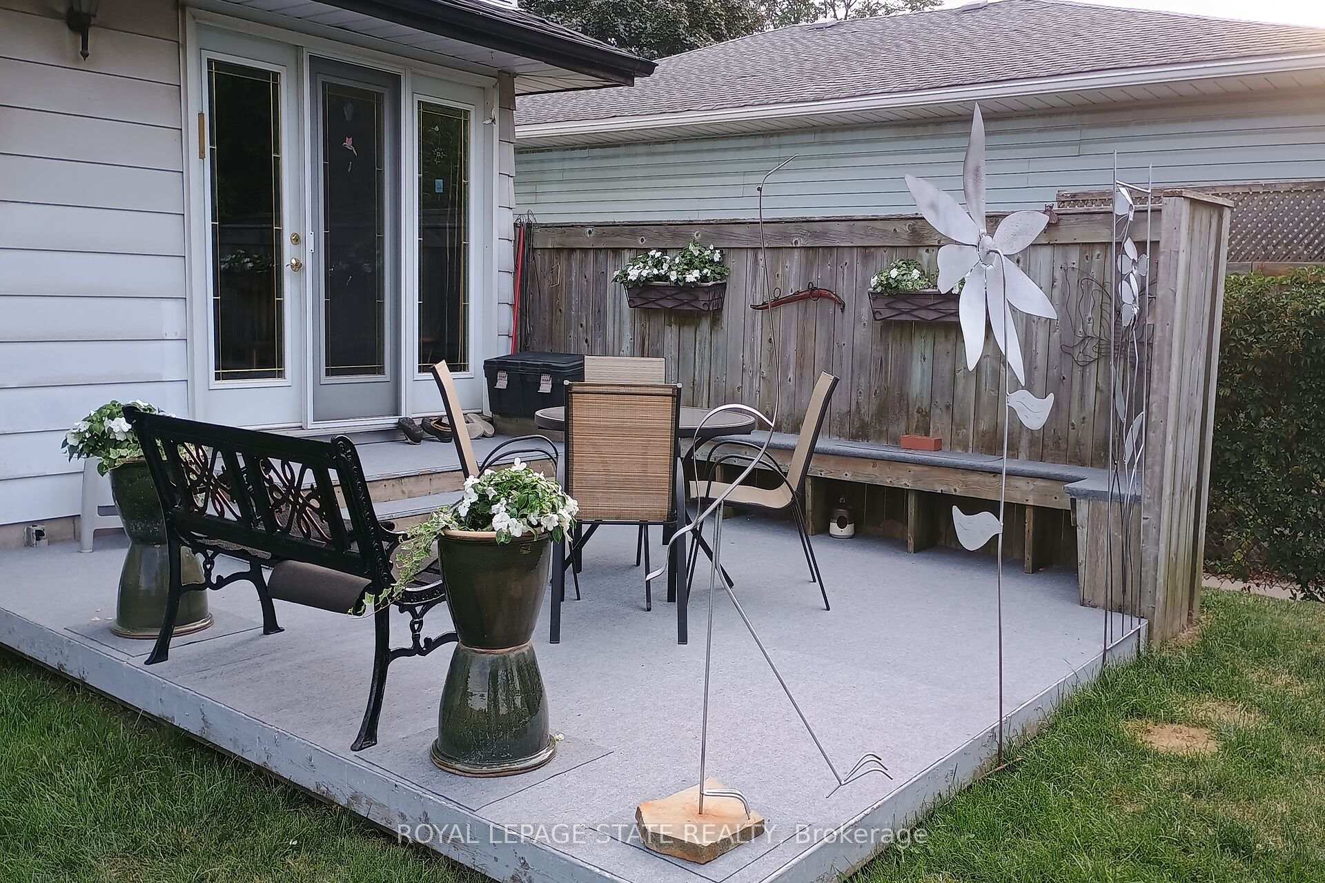 Photo 48 of 356 Cranbrook Drive, Hamilton, Gilkson — HOMEH