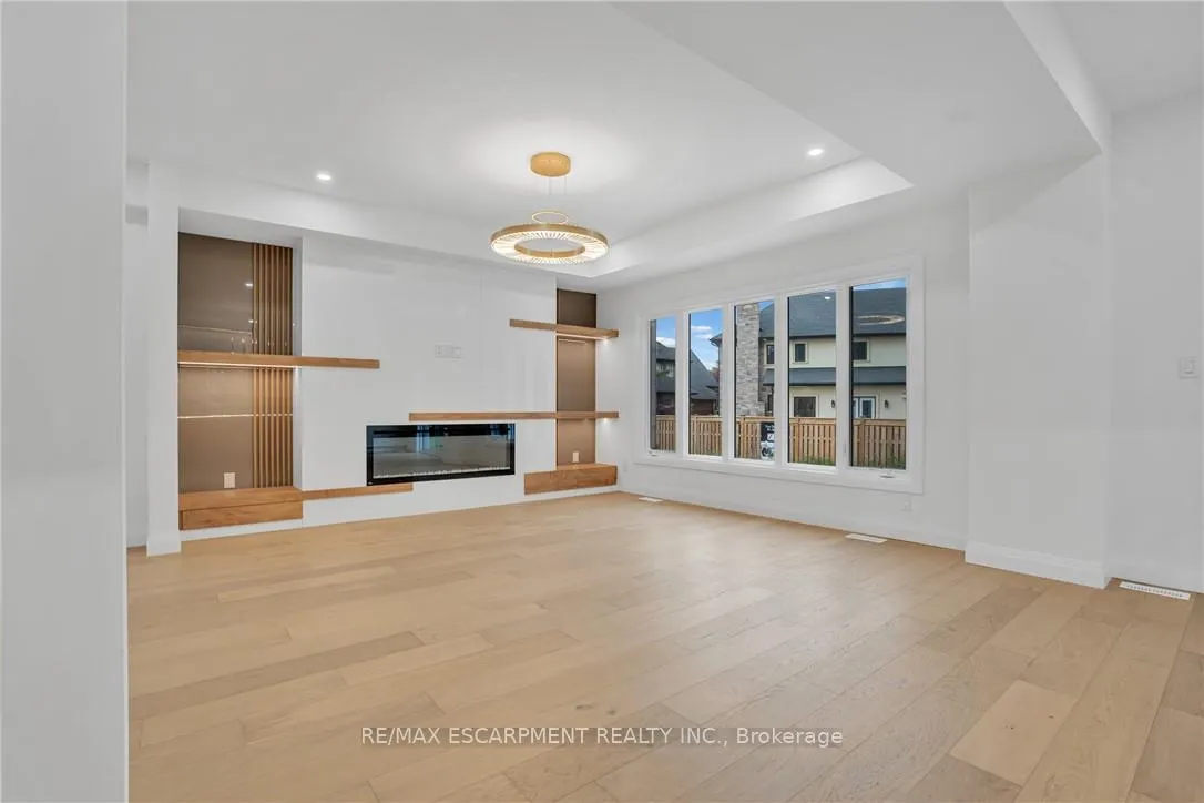 Photo 150 of 386 Southcote Road, Hamilton, Meadowlands — HOMEH