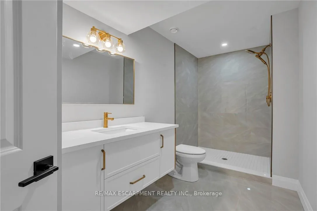 Photo 328 of 386 Southcote Road, Hamilton, Meadowlands — HOMEH