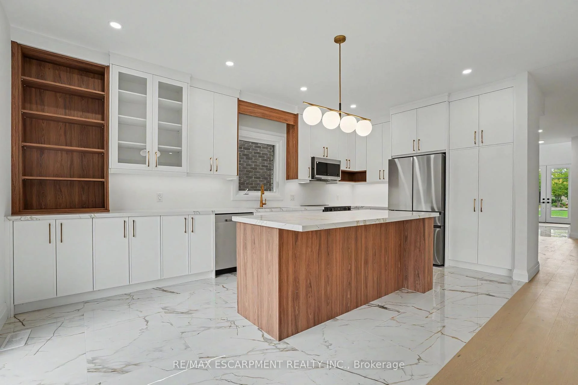 Photo 109 of 386 Southcote Road, Hamilton, Meadowlands — HOMEH