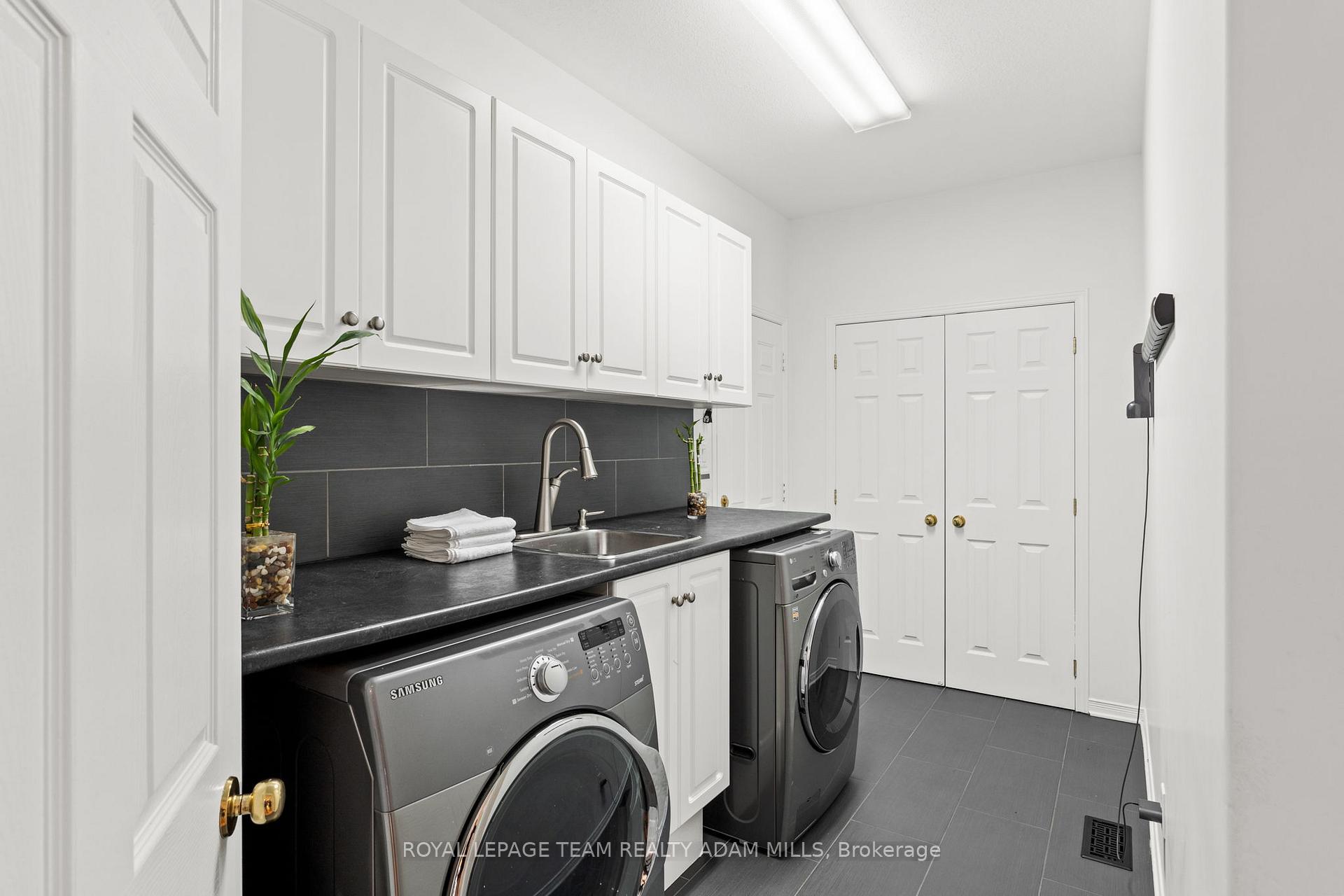 Photo 18 of 107 Riverstone Drive, Ottawa, Barrhaven - Stonebridge — HOMEH