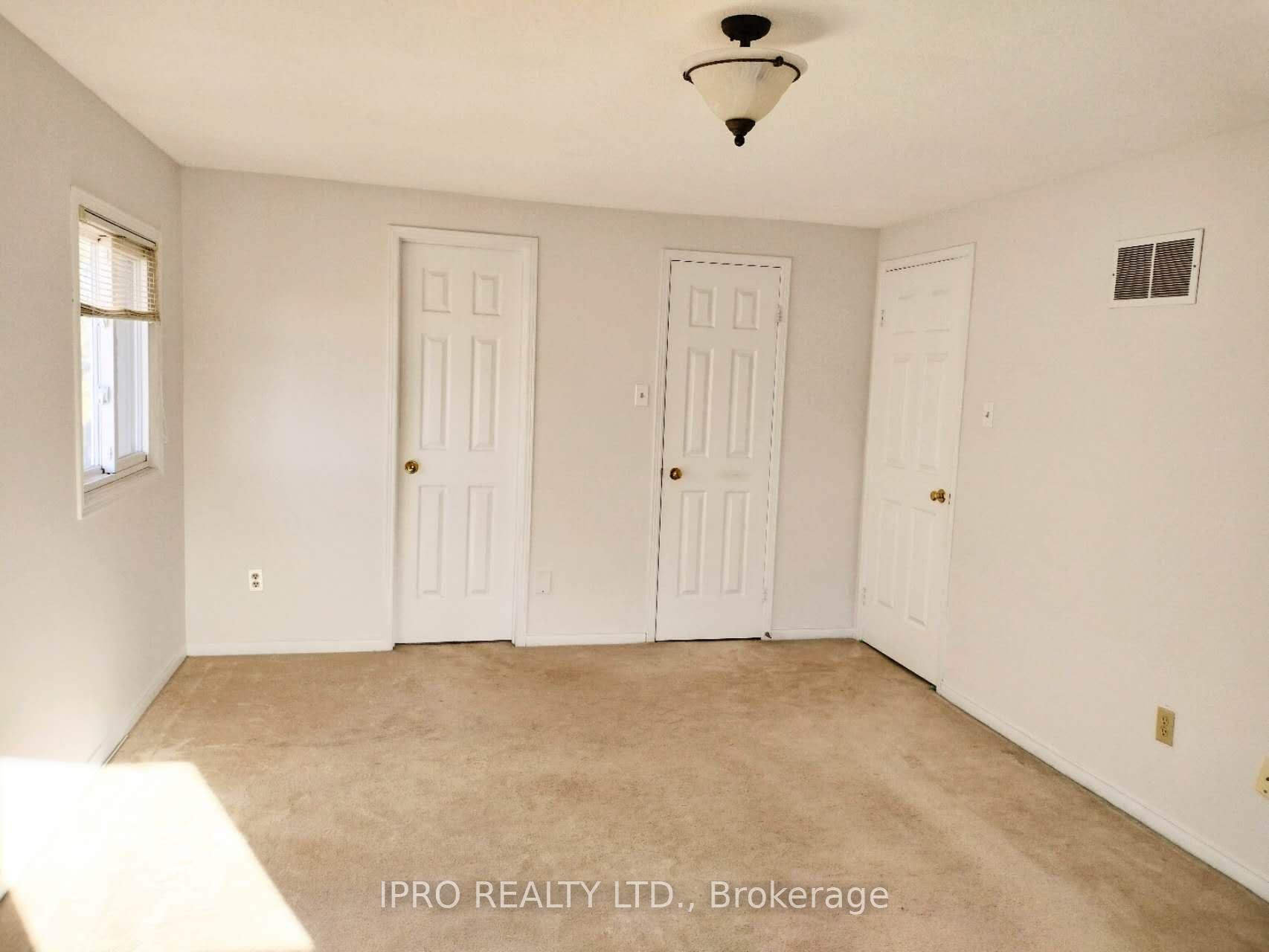 Photo 12 of 3271 Mead Crescent, Burlington, Headon — HOMEH