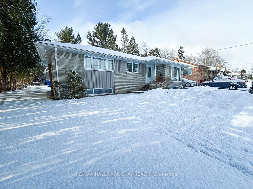 Photo 2 of 77 Steel Street, Barrie, Codrington — HOMEH