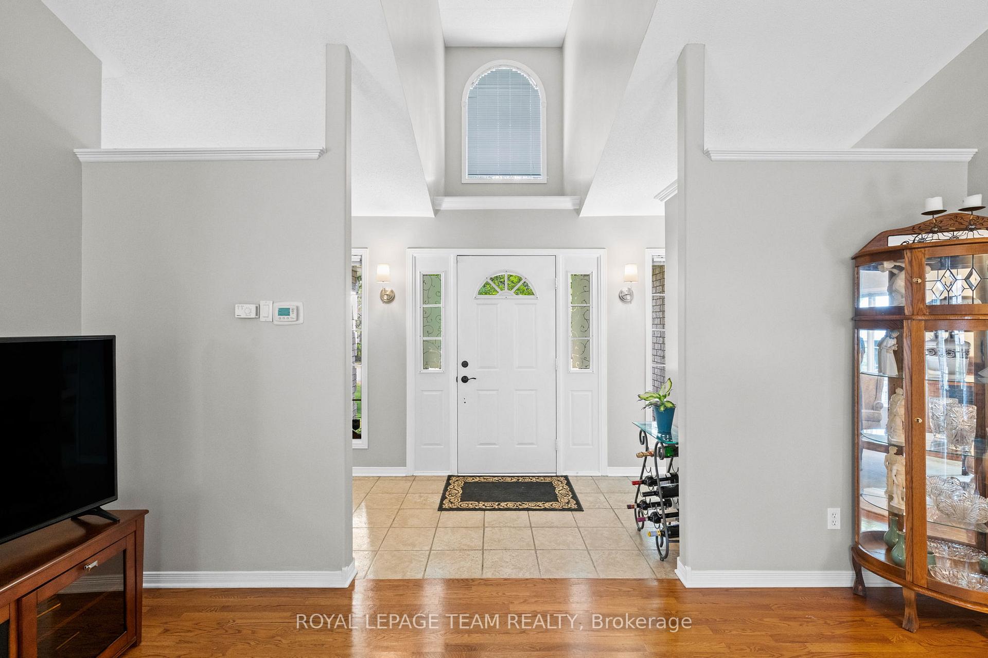Photo 5 of 6825 Sunset Boulevard, Ottawa, Greely — HOMEH