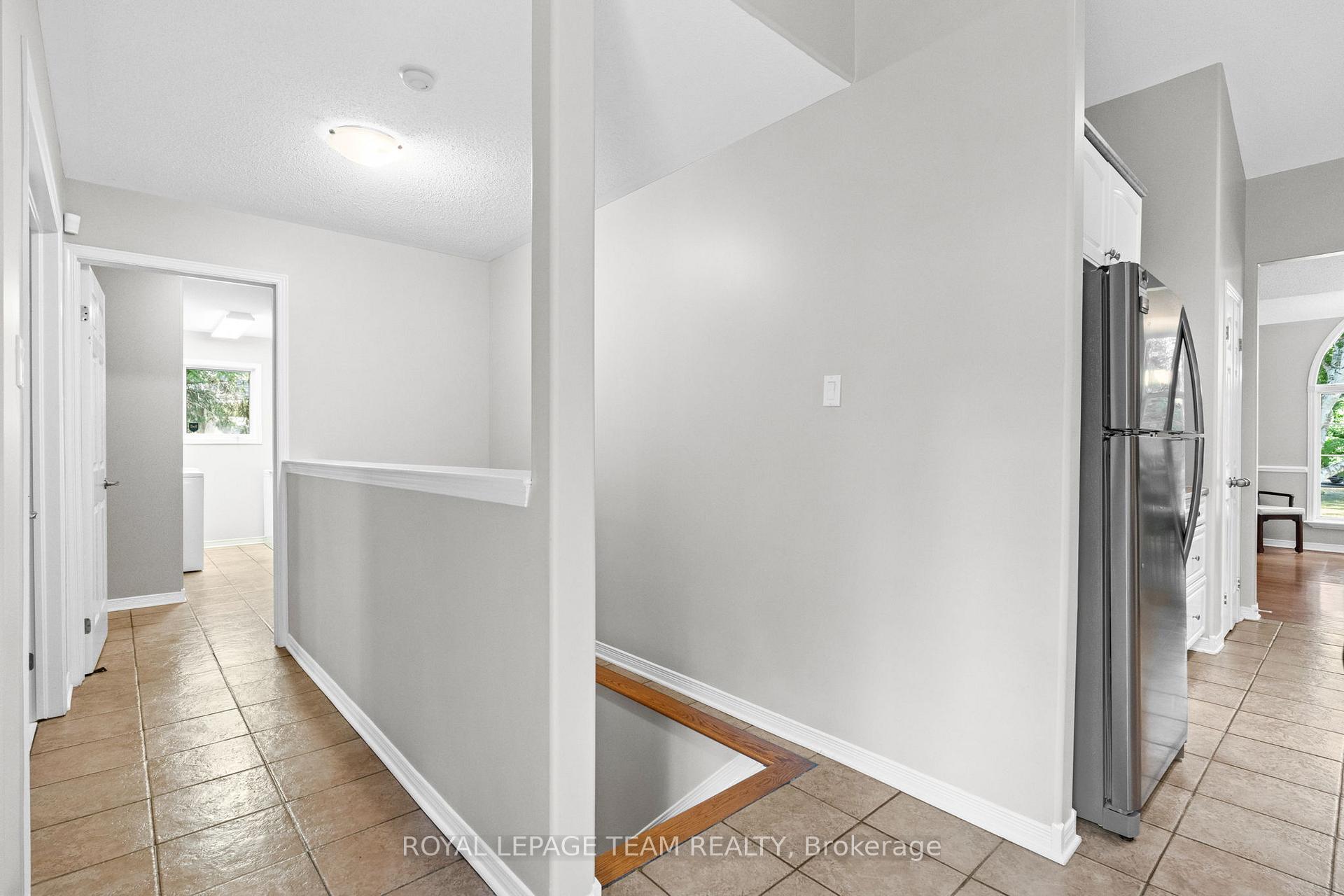 Photo 19 of 6825 Sunset Boulevard, Ottawa, Greely — HOMEH