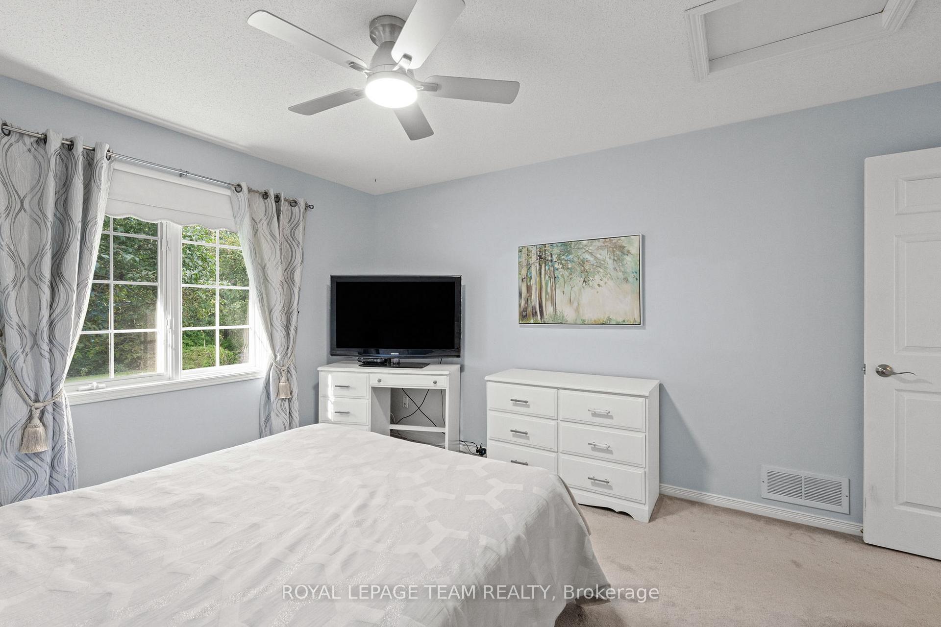Photo 32 of 6825 Sunset Boulevard, Ottawa, Greely — HOMEH