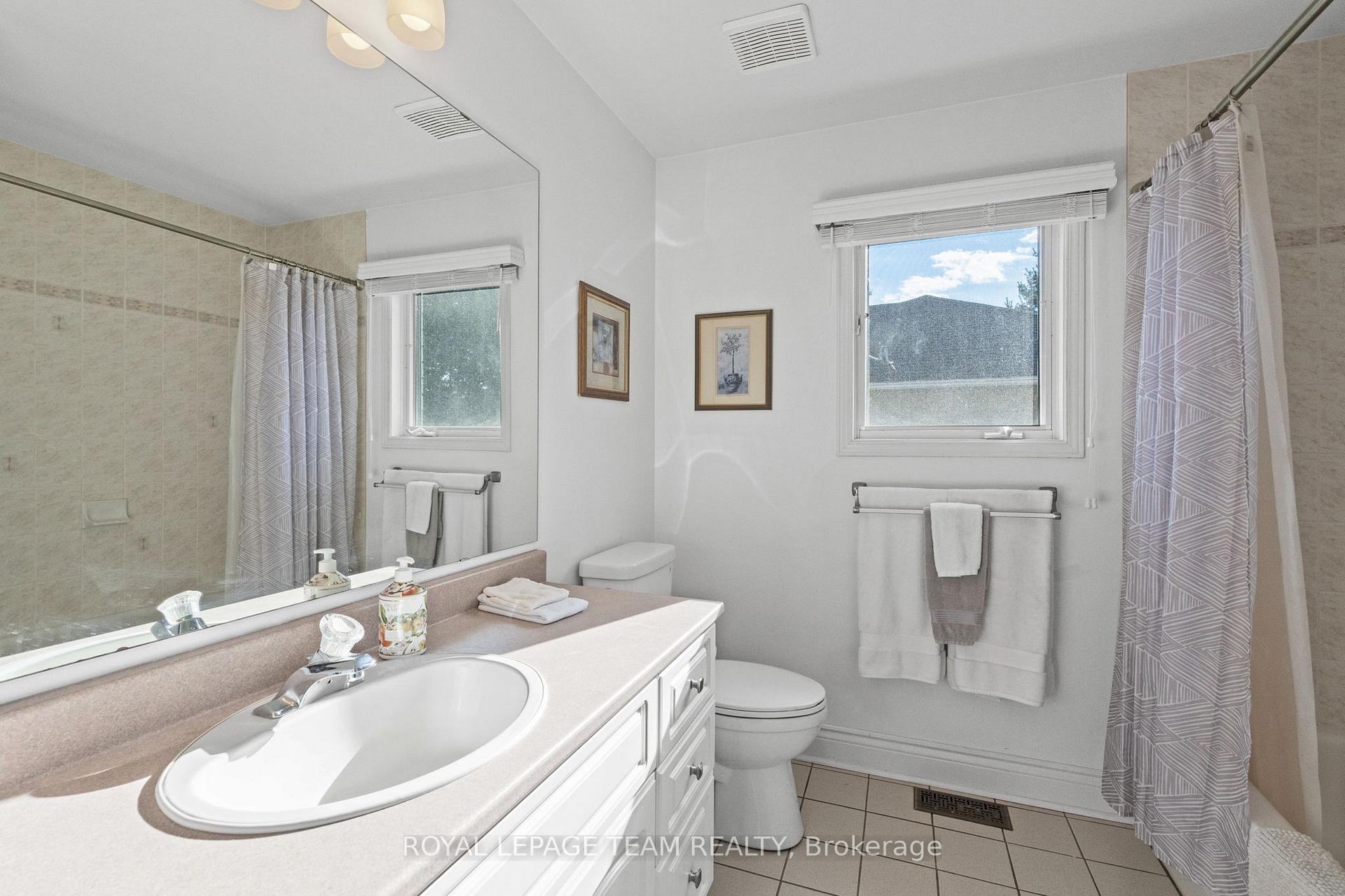 Photo 33 of 6825 Sunset Boulevard, Ottawa, Greely — HOMEH