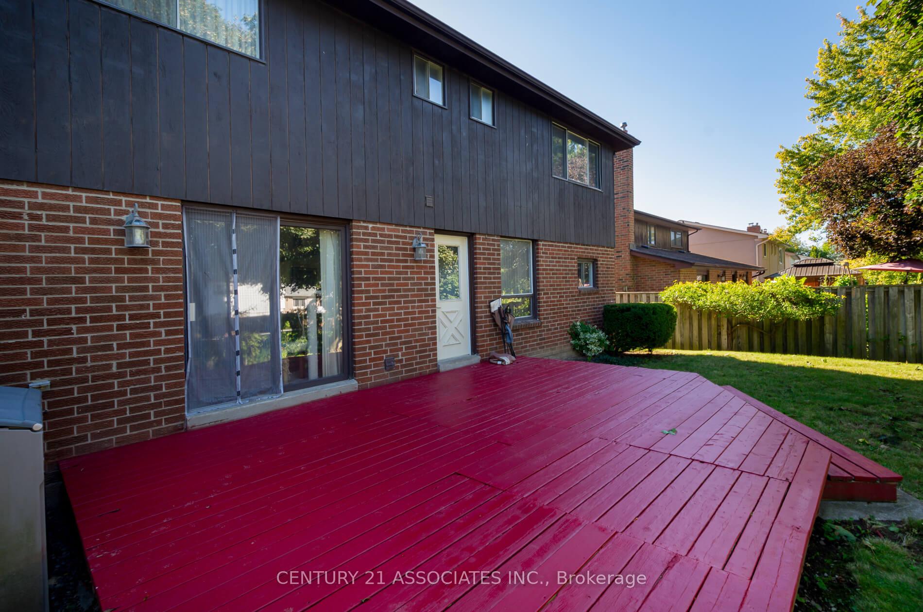 Photo 28 of 120 Elgin Drive, Brampton, Brampton South — HOMEH