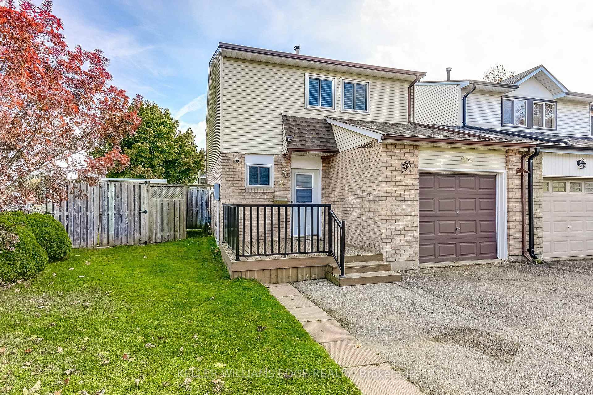 Photo 3 of 2 Parkside Drive, Brant, Paris — HOMEH