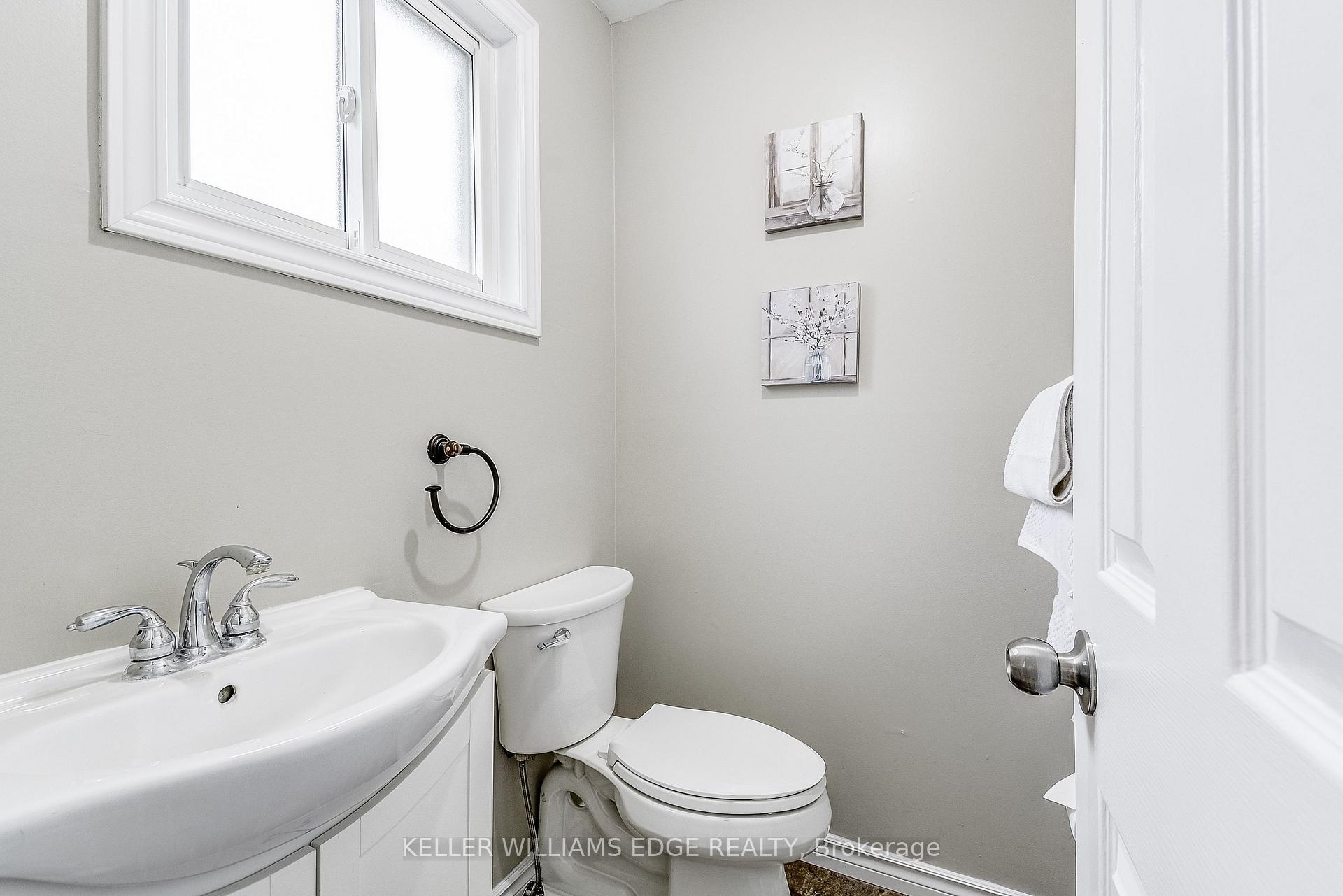 Photo 6 of 2 Parkside Drive, Brant, Paris — HOMEH