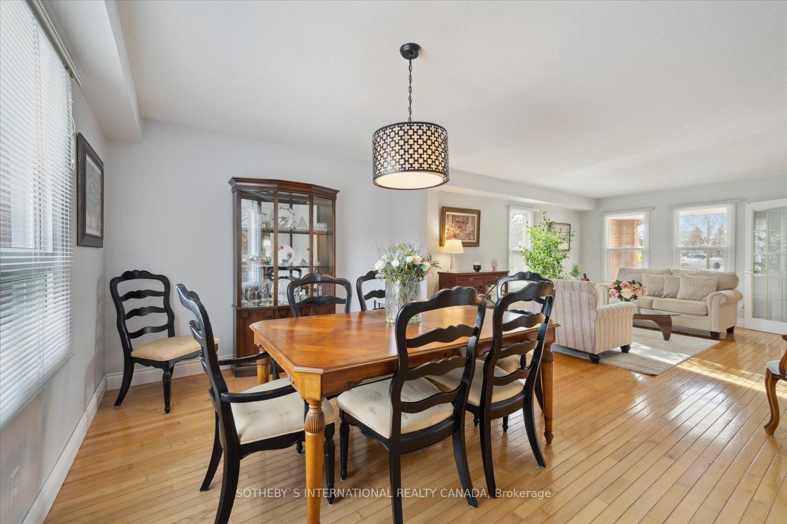 Photo 7 of 1 Coles Avenue, Ajax, Central — HOMEH