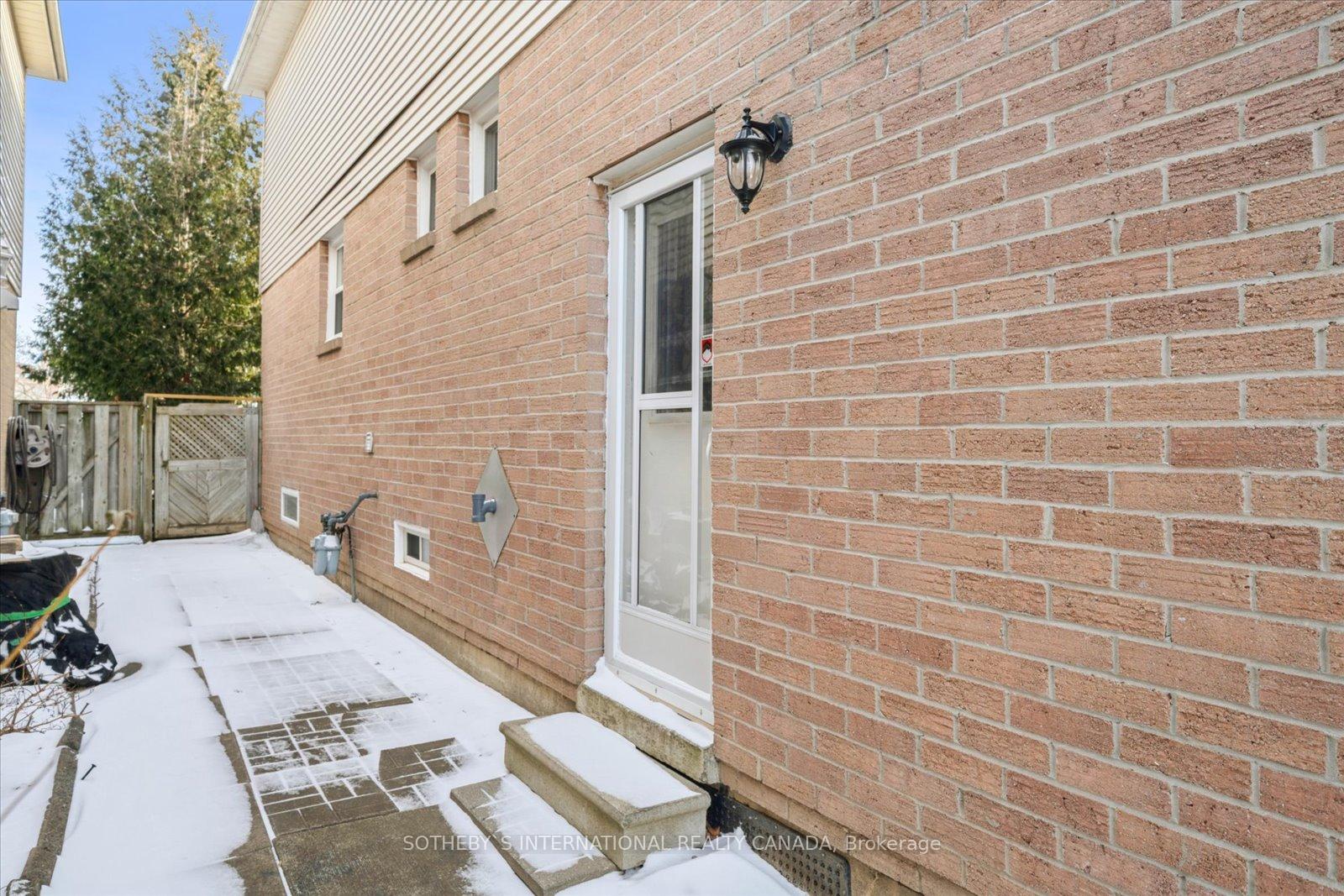 Photo 35 of 1 Coles Avenue, Ajax, Central — HOMEH